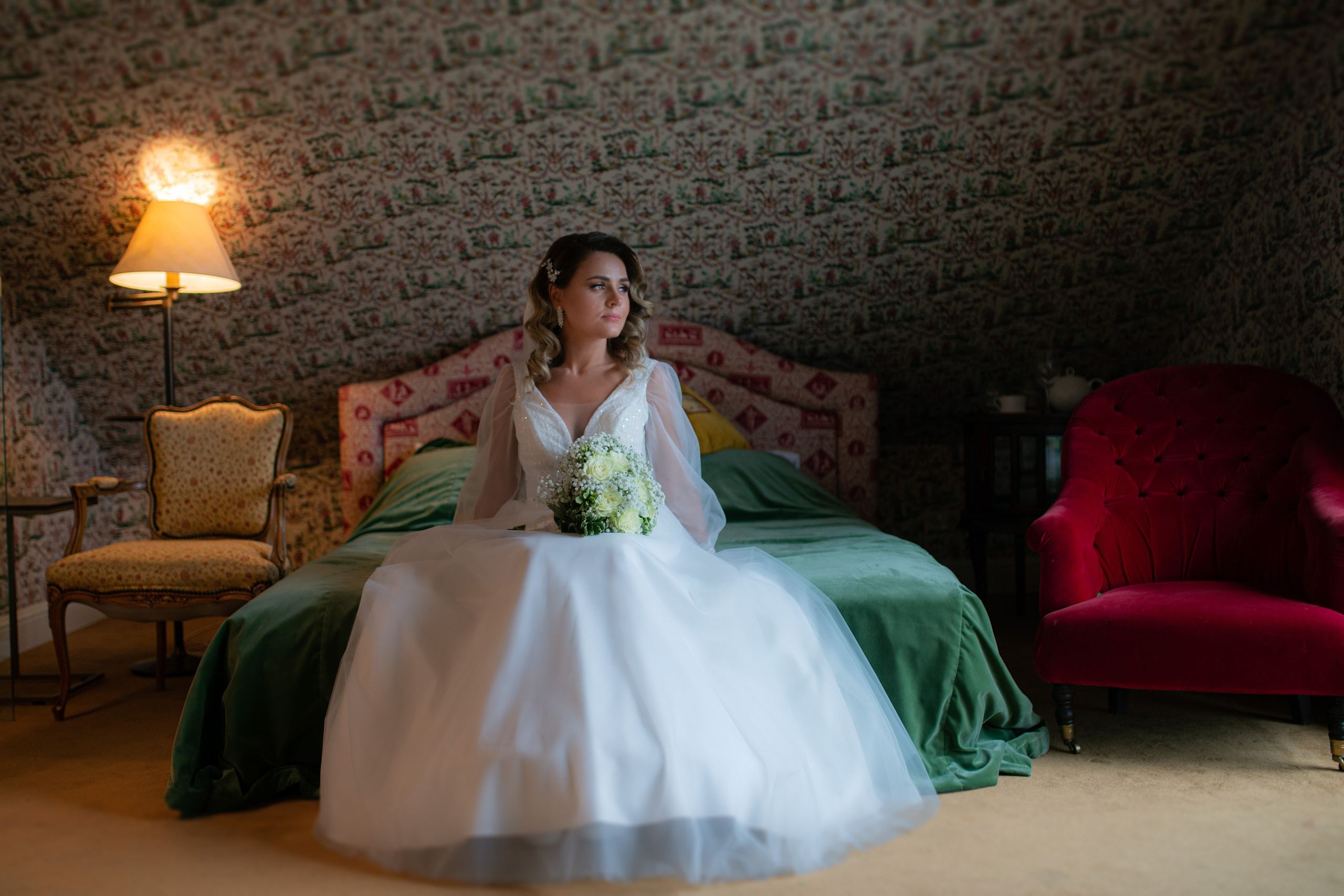 Vestuvių fotosesija, pasiruošimas, Vestuvių pasiruošimo fotografavimas. Vestuvių fotografas Vilnius Trakai kaina vestuvių fotografavimas fotografė personal.lt photogrpahy kainos jaunoji jaunikis nuotaka santuoka vestuvės, profesionali natūrali meninė reportažinė klasikinė fotosesija