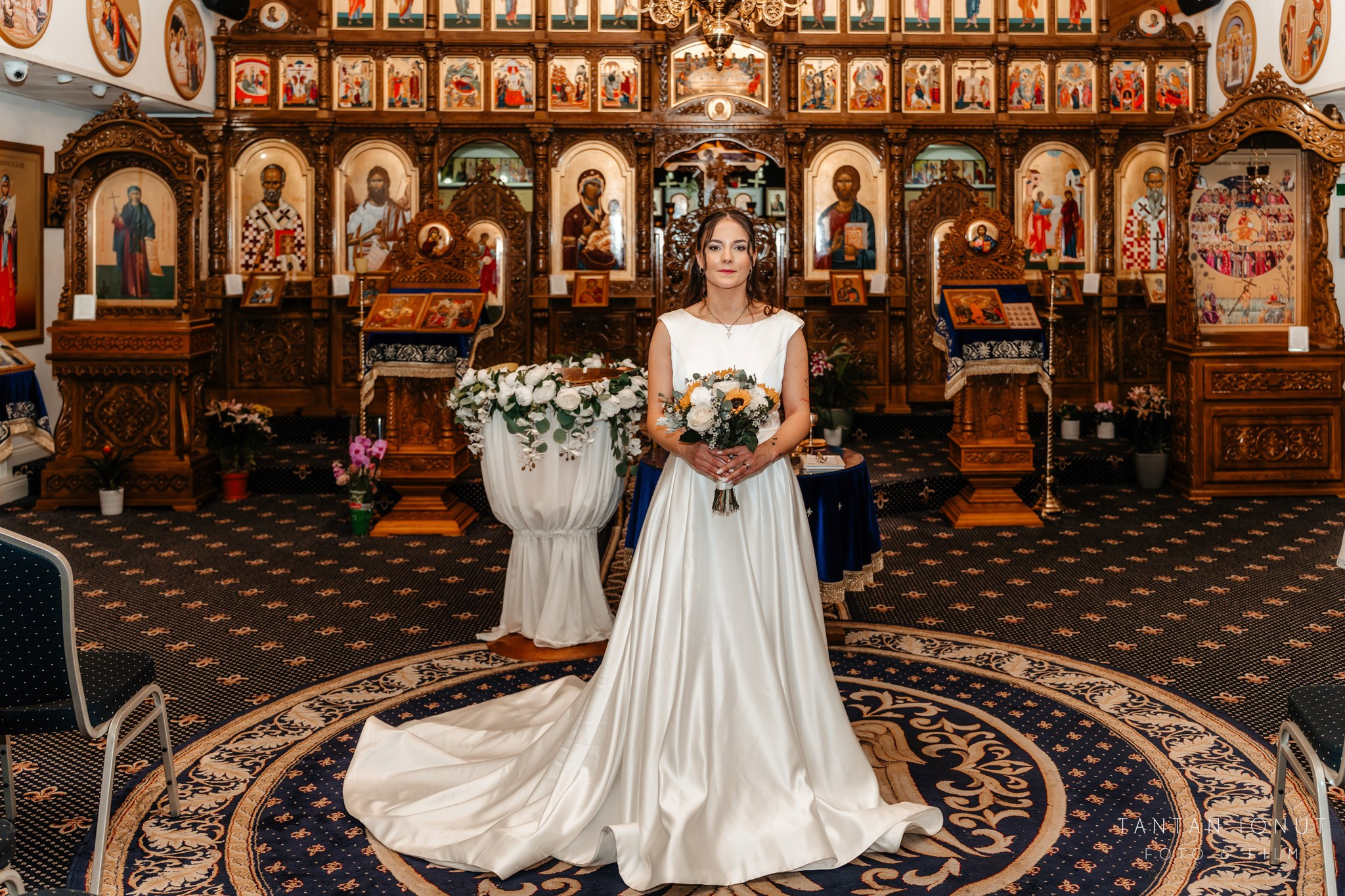 Mihaela & Razvan. TANTAN IONUT FOTO & FILM