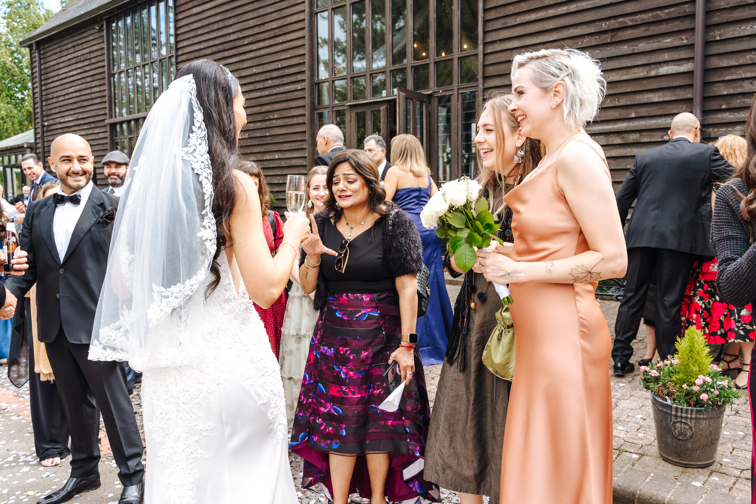 Wedding at Essendon Country Club. Photographer in England Ekaterina Romanova