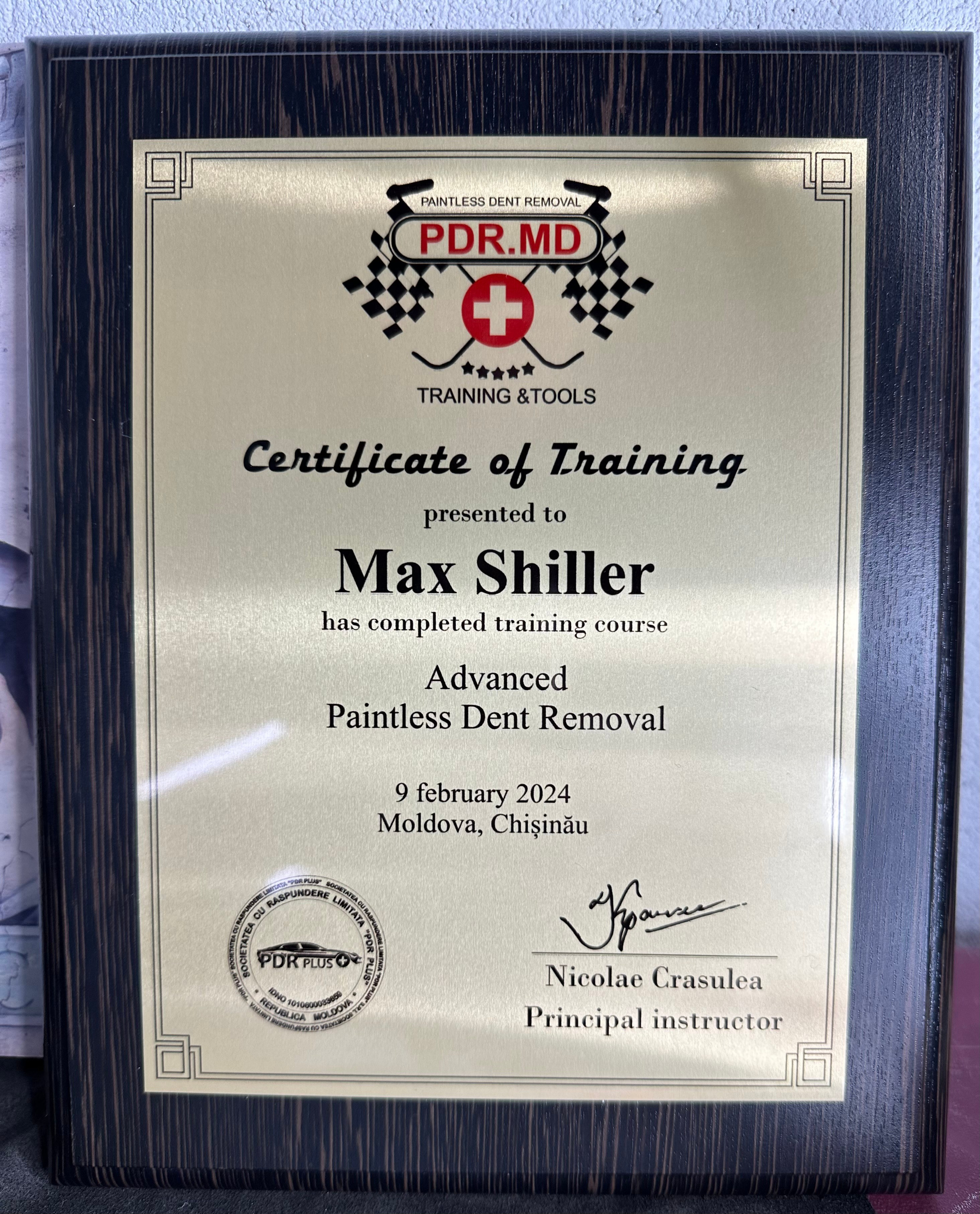 Авто Детейлинг: полировка, химчистка, защитные покрытия, антигравийная пленка. Мастер Детейлинга / Автосервис / Ремонт Кузова PDR / Кишинёв