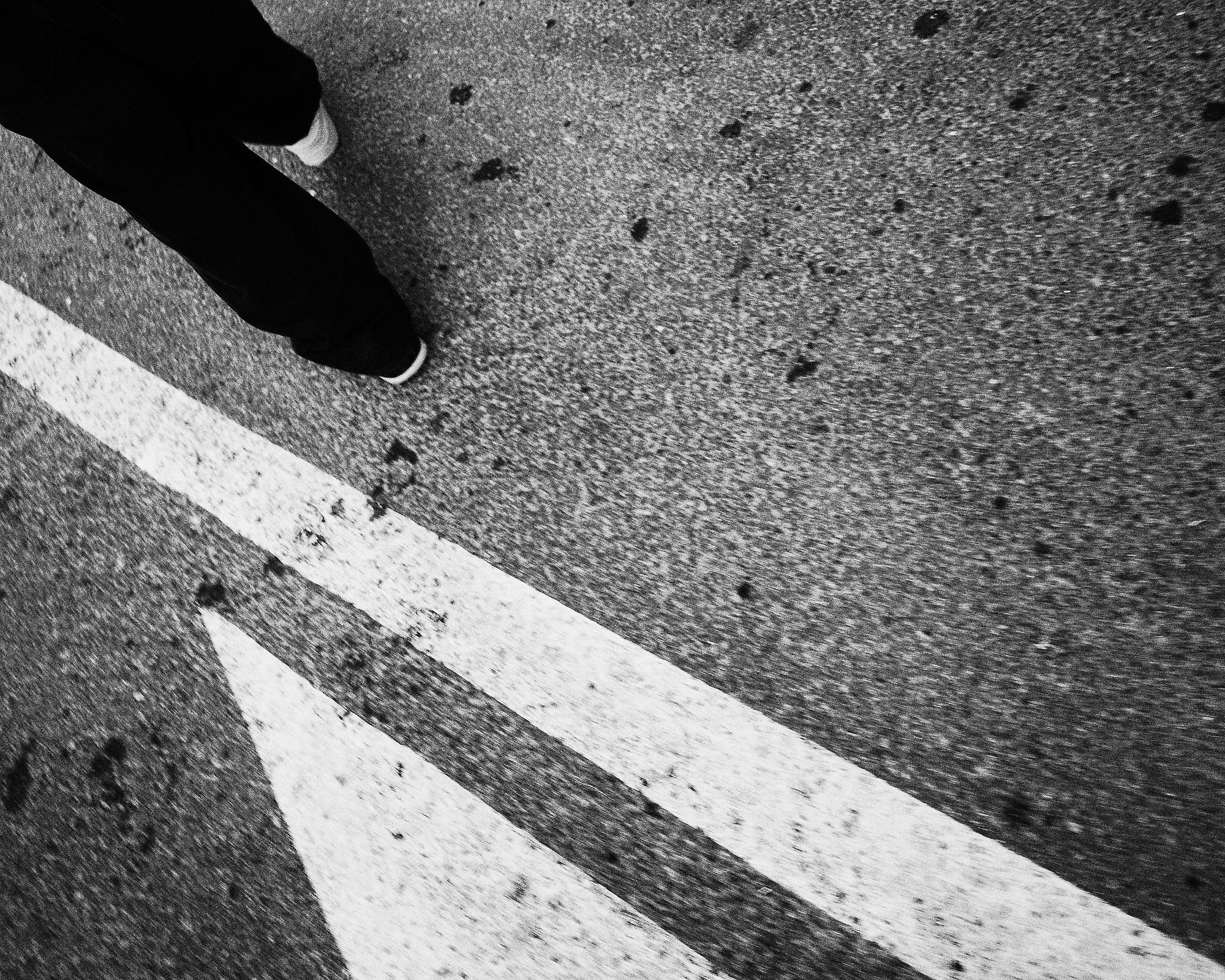 Cuando la calle te pone a prueba: Fotografía Documental en el Corpus de Huelva con Ricoh GR IV. Fotógrafo profesional en Sevilla Francisco Guerrero