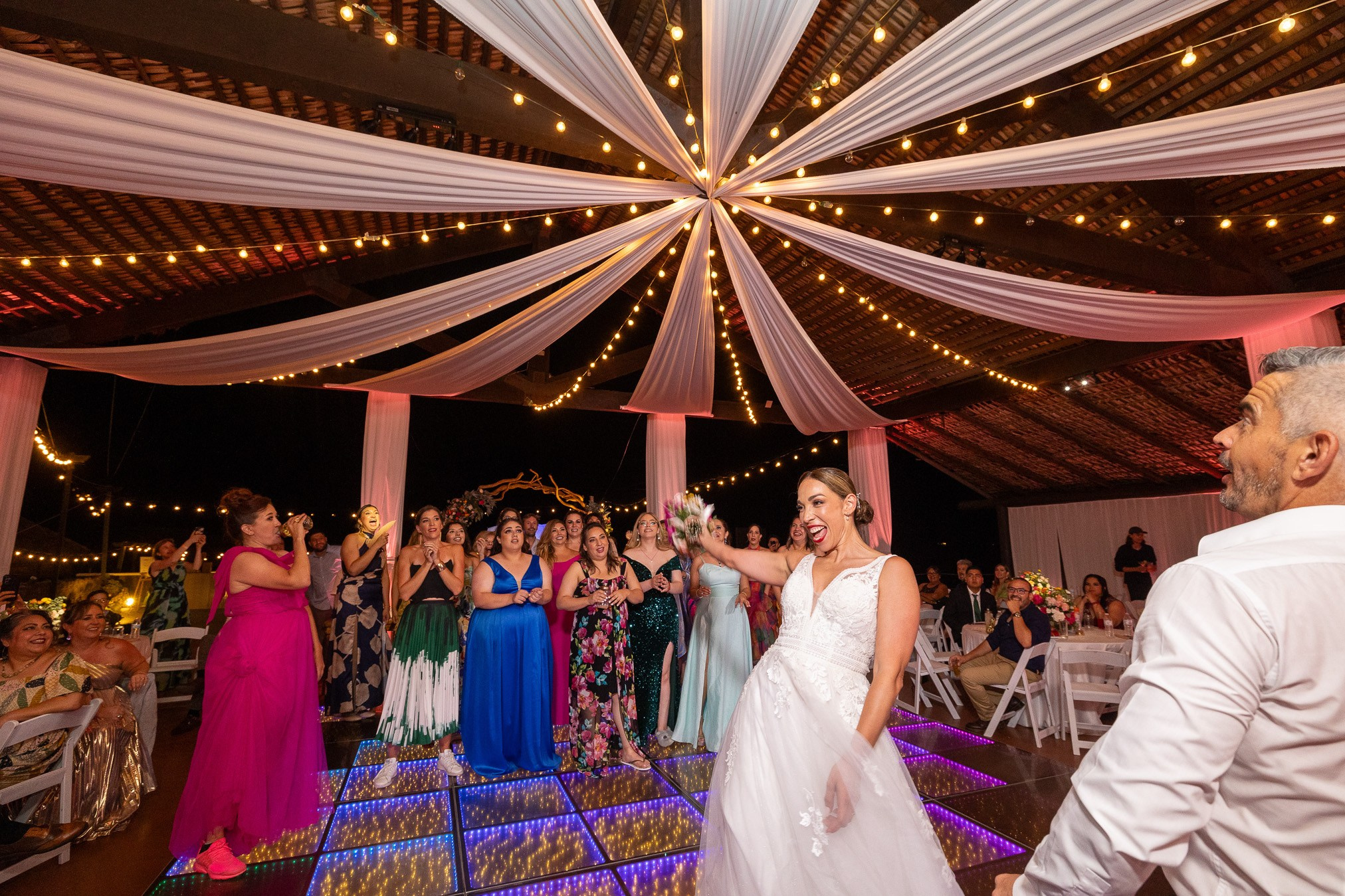 Castillos del Mar Rosarito Boda Michell y Laurent. Estudio de fotografia en Tijuana