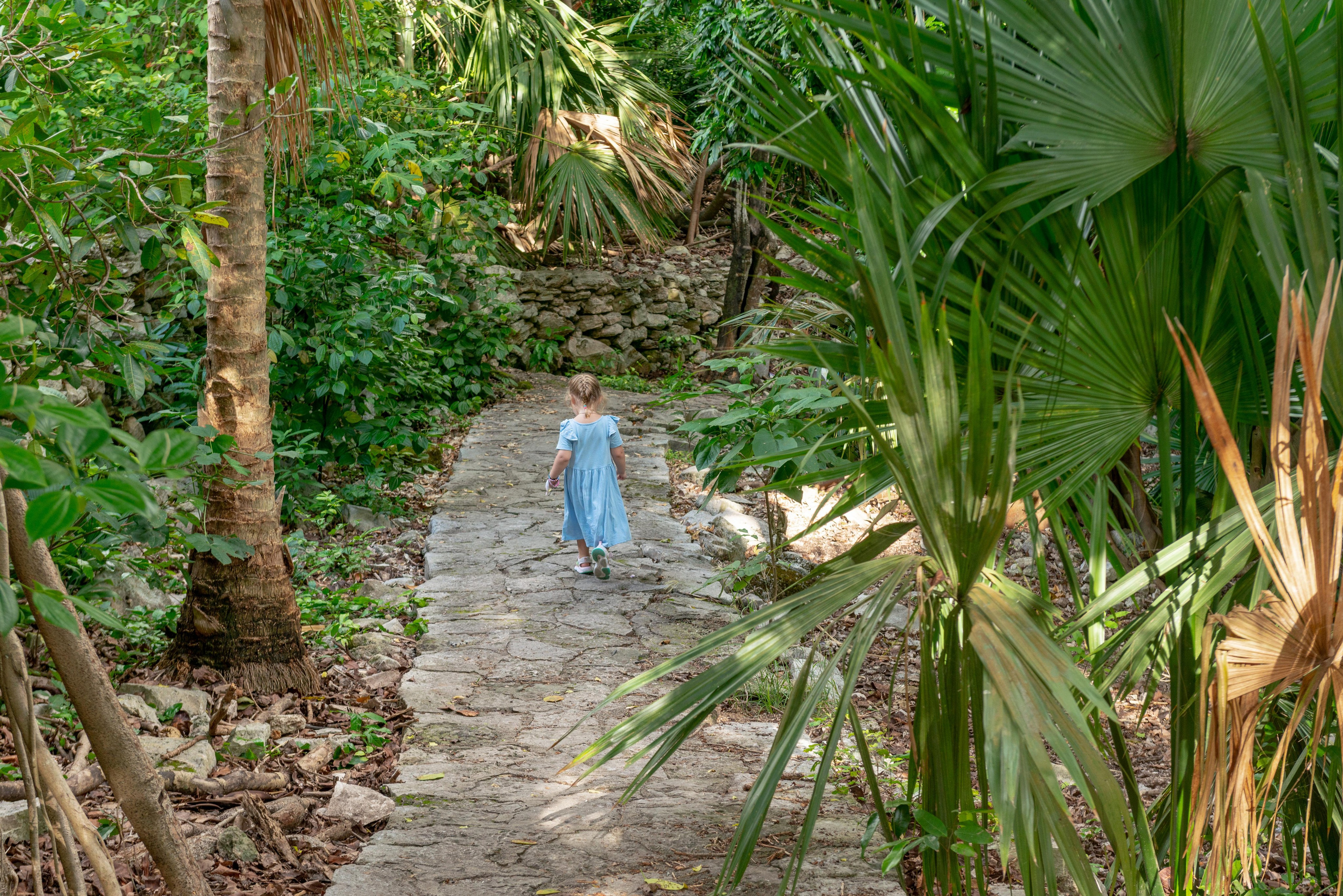 Sesión de Fotos Familiar de Embarazo: La Espera de un Nuevo Milagro. FOTÓGRAFO MÉXICO QUINTANA ROO