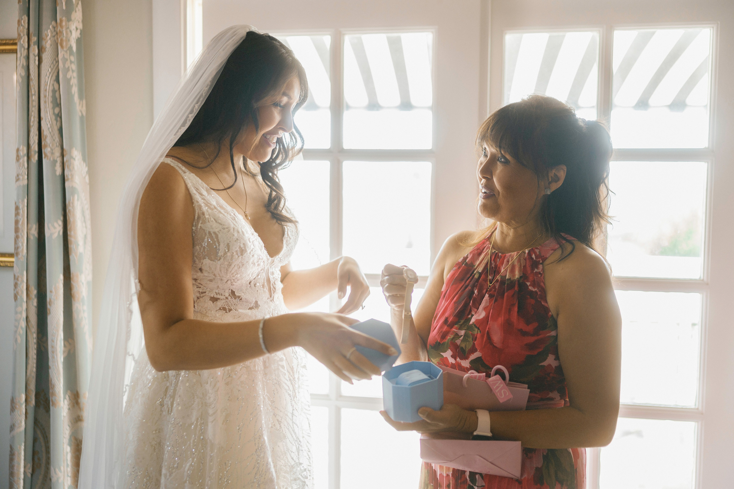 Heather and Cameron’s Wedding Day. Wedding Photography & Videography Team in California, Los Angeles, San Francisco, San Diego and Travel