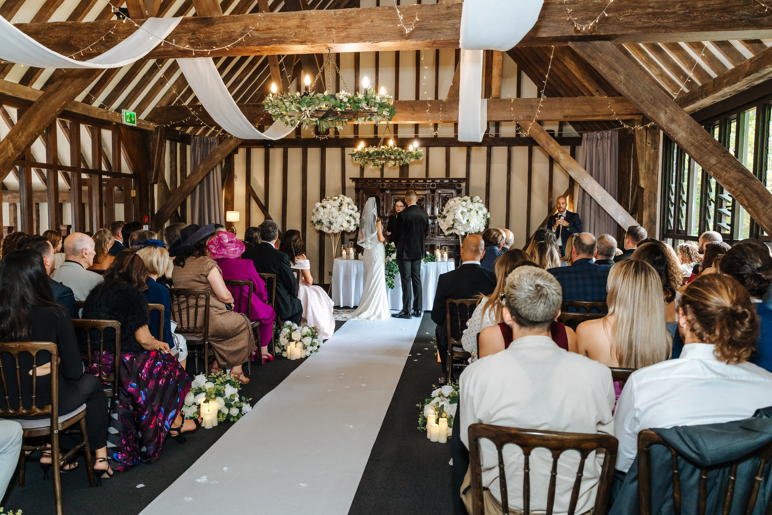 Wedding at Essendon Country Club. Photographer in England Ekaterina Romanova