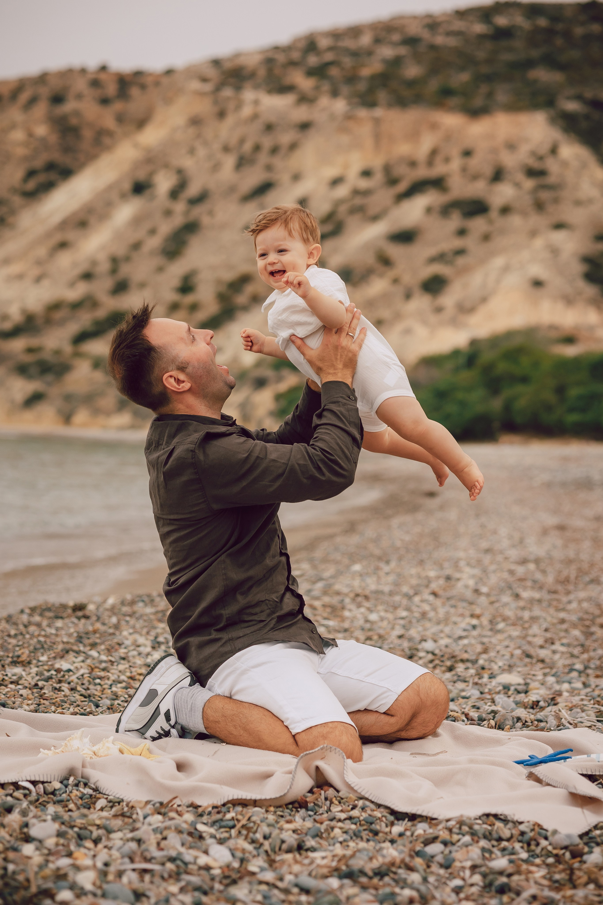 Family photoshoot. Photographer in Cyprus