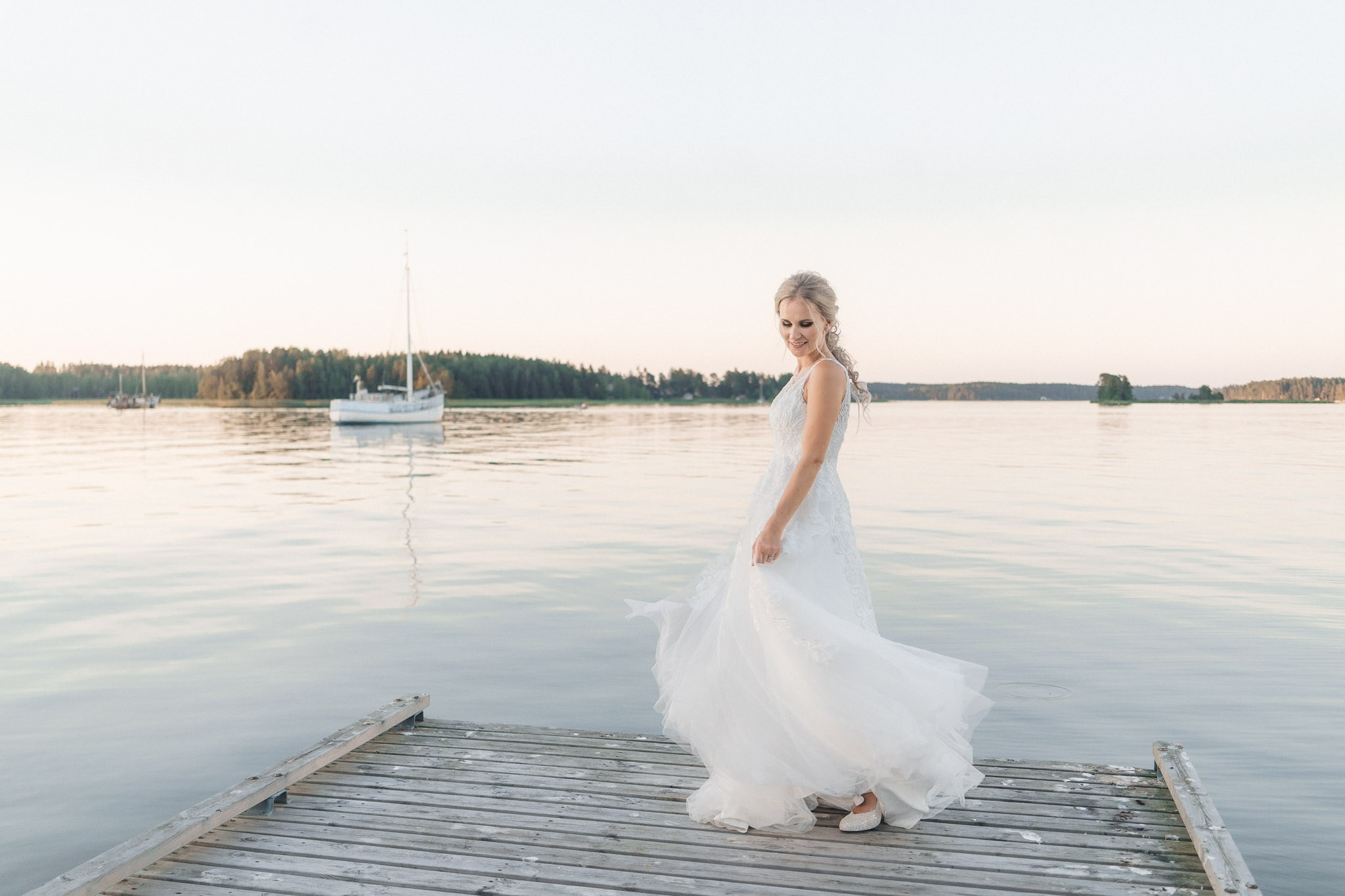 Häävalokuvaaja Helsingissä – Studiohappymoment | Romanttisia hetkiä