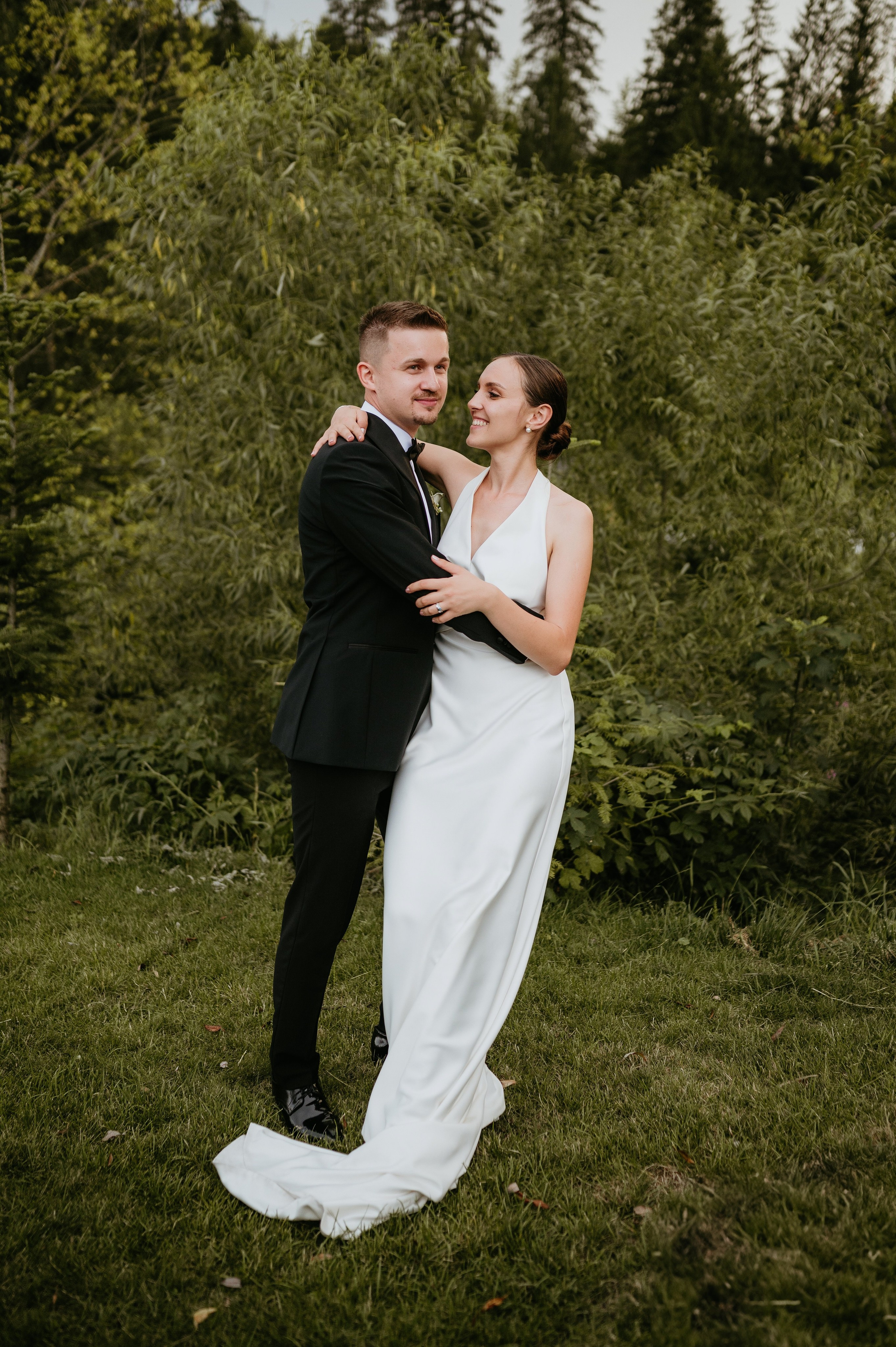Rodica și Claudiu - O nuntă autentică și plină de emoție la Golden Forest. Valentin Melen - fotograf de nunta 🤍