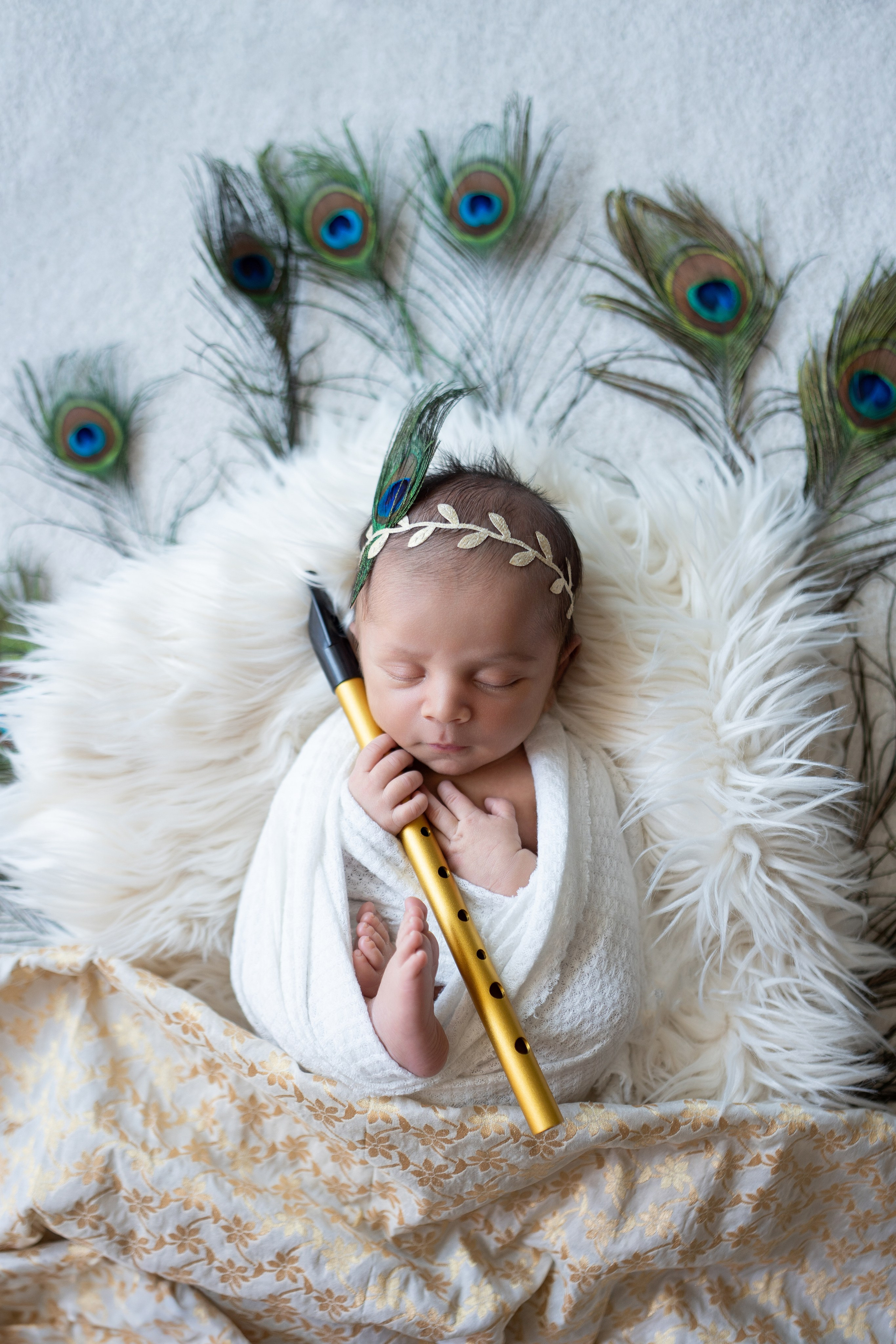 Posed Newborn. Maternity, family and newborn photography in San Francisco Bay Area