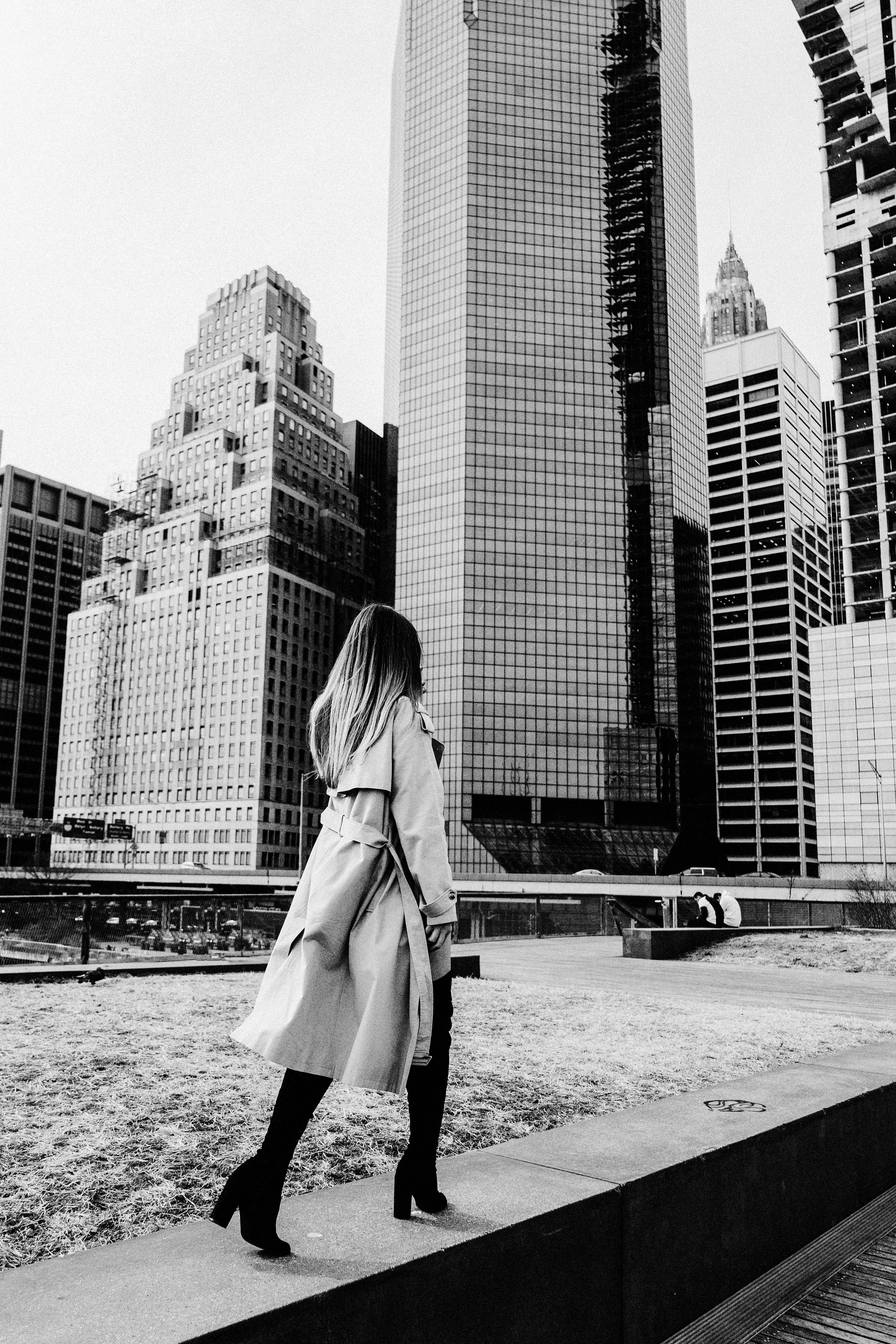 NYC Financial District Portrait Photography | Classic & Modern Portrait Sessions. Videographer and photographer in New York // MAKAROV.VIDEO