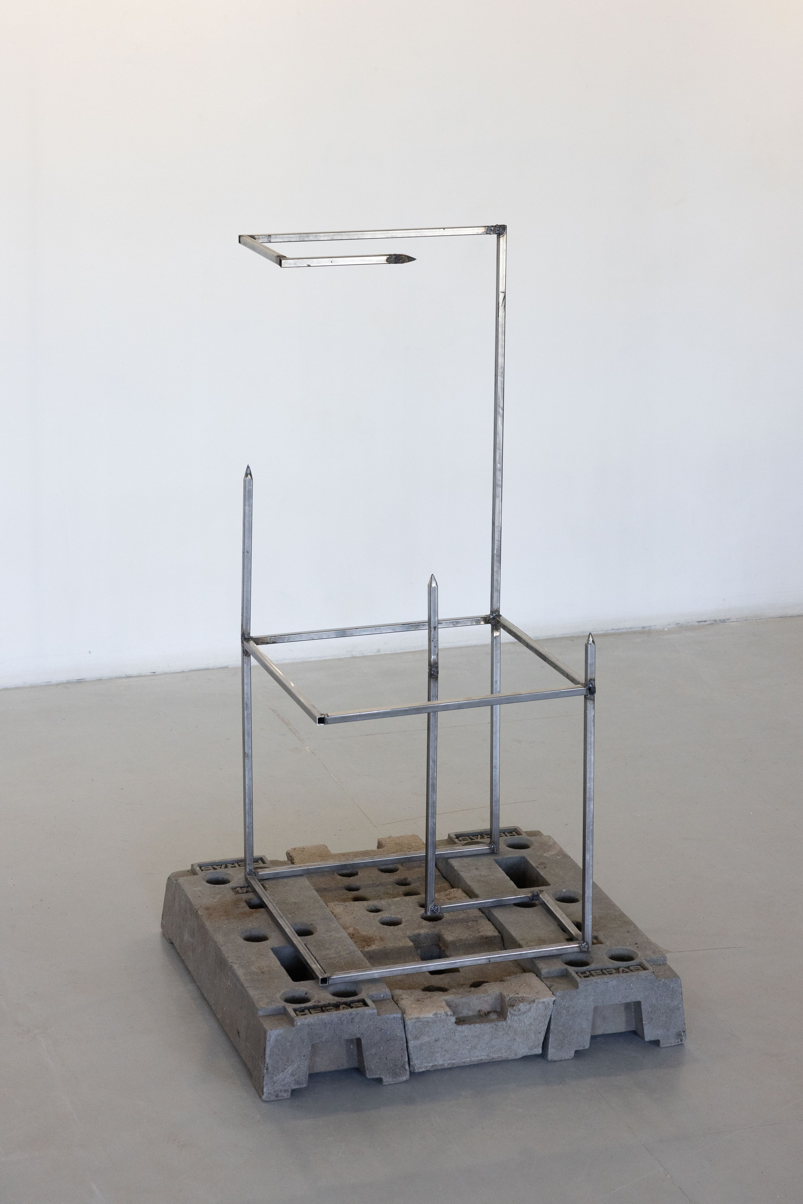 A Throne for the Tyrant. Photographe de produits et natures mortes à Paris