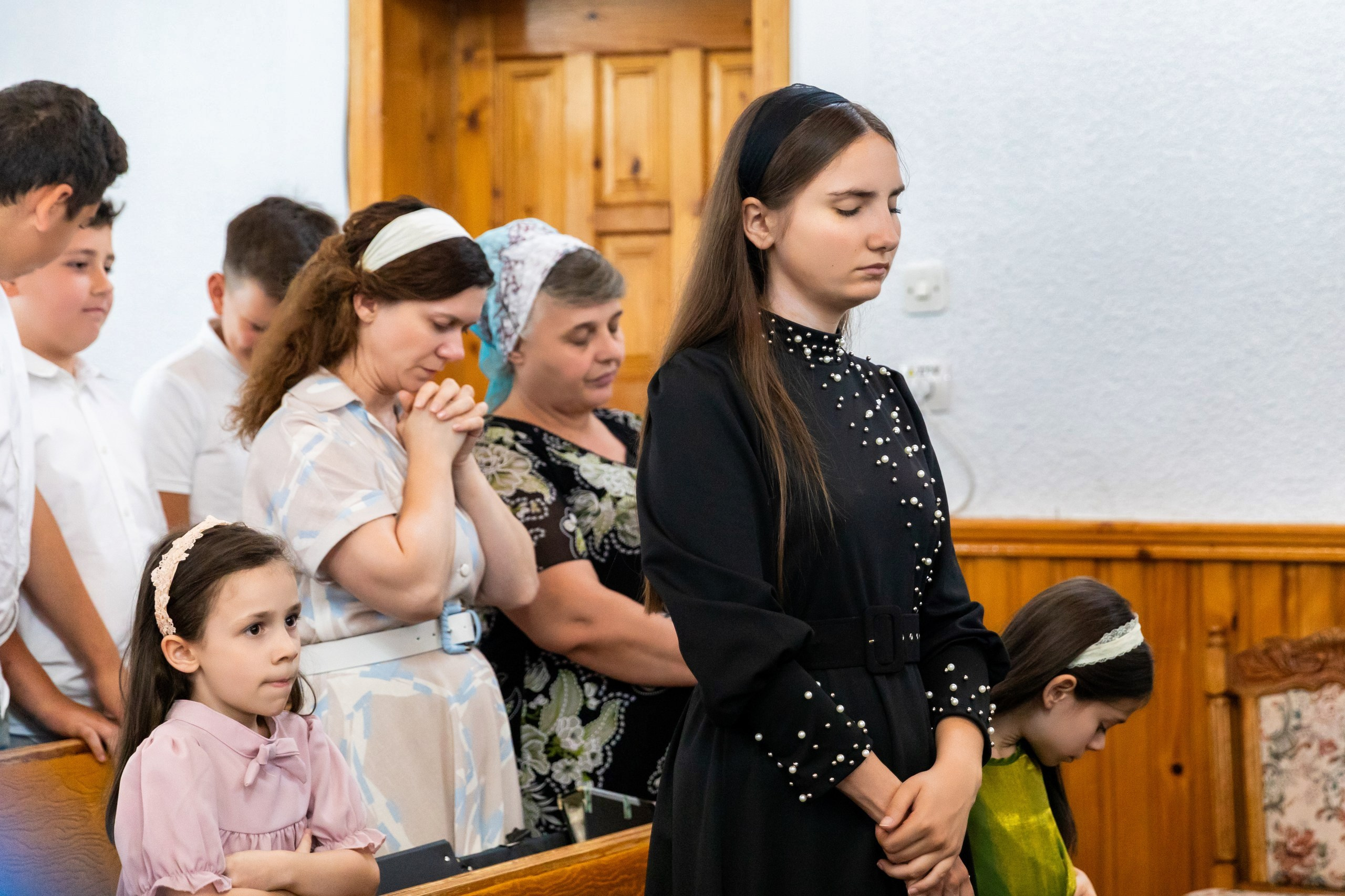 botez Luca Nectarie 22 februarie 2026 fotograf profesionist • fotograf botez Botoșani Luca Nectarie biserică • părinți Răzvan și Ramona botez copil emoții familie • nași Marin și Rodica botez copil fotografie profesională • detalii botez lumânare cristelniță biserică România • copil Luca Nectarie în brațe la botez moment emoționant • familie fericită la botez copil fotograf Alin Chirilă • fotografie botez naturală lumină caldă biserică • portret copil botez Luca Nectarie fotograf profesionist • momente autentice botez România familie și nași • slujbă botez copil imagini emoționante biserică • fotograf botez Iași și Botoșani Alin Chirilă - nunta--fotograf-profesionist-botosani - fotografie-nunta-romantica - imagini-nunta-in-natura-alin-chirila-fotograf - fotografii-cuplu-indragostit-nunta-botosani - sedinta-foto-miri-andrei-iustina-alinofotostudio - amintiri-din-nunta-realizate-de-fotograf-profesionist - povestea-nuntii-andrei-si-iustina-in-imagini-alinofotostudio-fotograf evenimente- evenimente Botoșani -fotograf Suceava - fotograf Iași- servicii foto. servicii foto Botoșani. servicii foto video Botoșani. otograf-nunta-botosani-fotograf nunta. fotograf evenimente. fotograf nunta Botoșani. Alin chirila. Alin chirila fotograf. Alinofotostudio.- servicii foto. servicii foto Botoșani. servicii foto video Botoșani. fotograf nunta. fotograf evenimente. fotograf nunta Botoșani. Alin chirila. Alin chirila fotograf. Alinofotostudio.fotograf stare civilă,poze stare civilă,album foto stare civilă,servicii foto suceava,fotograf evenimente suceava,fotograf nuntă suceava,poze cununie civilă,ședință foto stare civilă,sesiune foto suceava,fotograf profesionist suceava,fotograf botosani,stare civila botosani,alinofotostudio,alin chirila fotograf.servicii foto. servicii foto Botoșani. servicii foto video Botoșani. fotograf nunta. fotograf evenimente. fotograf nunta Botoșani. Alin chirila. Alin chirila fotograf. Alinofotostudio.fotograf stare civilă,poze stare civilă,album foto stare civilă,servicii foto suceava,fotograf evenimente suceava,fotograf nuntă suceava,poze cununie civilă,ședință foto stare civilă,sesiune foto suceava,fotograf profesionist suceava,fotograf botosani,stare civila povestitor prin fotografiebotosani,alinofotostudio,alin chirila fotograf,servicii foto. servicii foto Botoșani. servicii foto video Botoșani. fotograf nunta. fotograf evenimente. fotograf nunta Botoșani. Alin chirila. Alin chirila fotograf. Alinofotostudio.fotograf stare civilă,poze stare civilă,album foto stare civilă,servicii foto suceava,fotograf evenimente suceava,fotograf nuntă suceava,poze cununie civilă,ședință foto stare civilă,sesiune foto suceava,fotograf profesionist suceava,fotograf botosani,stare civila botosani,alinofotostudio,alin chirila fotograf,cununie religioasă botoșani,andreea și neculai,capela militară botoșani,foto conacul zăicești,fotograf nuntă botoșani,fotograf cununie religioasă,foto evenimente botoșani,poze cununie capela militară,ședință foto zăicești,fotograf profesionist botoșaniMire și mireasă – Sergiu & Liliana – ziua nunții, 2024 - Emoții în ziua nunții – Sergiu și Liliana - Dansul mirilor – fotografie artistică nuntă 2024 - Sedinta foto romantică în natură – Sergiu & Liliana - Rochia de mireasă și detalii de nuntă elegan-Album de cununie civilă Florin și Anda – Fotografii profesionale realizate de Alin Chirilă în Botoșani -fotograf prin fotografie-Ședință foto Trash the Dress pe muntele Rarău cu Iulian și Iuliana – fotografie de cuplu, natură montană, emoție autentică surprinsă de Alin Chirilă, povestitor prin fotografie.- "Iulian și Iuliana pe crestele Rarăului – fotografie Trash the Dress în natură" - "Cuplu îmbrățișat la apus pe muntele Rarău – ședință foto după nuntă" - "Rochie de mireasă în vânt pe munte – Trash the Dress Rarău-1. Iulian și Iuliana pe muntele Rarău – ședință foto Trash the Dress în natură, cu peisaj montan spectaculos 2. Cuplu în îmbrățișare pe Rarău – emoție autentică surprinsă după nuntă 3. Rochie de mireasă în bătaia vântului – fotografie artistică Trash the Dress în munți 4. Mire și mireasă privind spre orizont – dragoste și libertate pe muntele Rarău 5. Iuliana zâmbind în rochia de mireasă – portret în natură, Trash the Dress 6. Iulian ținându-și mireasa de mână – ședință foto romantică pe munte 7. Detaliu cu rochia pe stâncă – estetică naturală Trash the Dress Rarău 8. Cuplu în mers pe poteca Rarăului – fotografie simbolică de după nuntă 9. Apus de soare pe Rarău în spatele mirilor – imagine de poveste Trash the Dress 10. Iulian și Iuliana râzând împreună – momente autentice surprinse de Alin Chirilă, povestitor prin fotografie-fotograf-nunta-cerbu-botosan trash-the-dress-botosani Alin Chirilă Fotograf – fotograf de nuntă Botoșani-fotograf nuntă Botoșani-fotograf nuntă Cerbu Botoșani-fotograf profesionist nuntă Botoșani-fotografie de nuntă Botoșani-fotograf evenimente Botoșani-fotograf nuntă Moldova-fotograf trash the dress Botoșani - fotograf pregătirea mirilor Botoșani -fotograf ceremonie religioasă nuntă-fotograf petrecere nuntă Botoșani- fotograf nuntă Botoșani pregătirea mirelui- pregătirea mirelui fotografie nuntă Cerbu Botoșani-fotograf nuntă Botoșani pregătirea miresei -mireasă pregătiri nuntă Cerbu Botoșani-fotograf nuntă Botoșani nașii mirilor-ceremonie religioasă nuntă Cerbu Botoșani-fotograf nuntă Botoșani ceremonie religioasă biserică-petrecere nuntă Cerbu Botoșani invitați dans-fotograf nuntă Botoșani petrecere restaurant-ședință foto trash the dress-fotograf trash the dress Botoșani ședință foto după nuntă-Fotograf nuntă Botoșani – galerie foto reală de la evenimente stare civilă Sebi și Claudia Copălău • cununie civilă Primăria Copălău Botoșani • miri emoționați la starea civilă • semnarea actelor cununie civilă • fotografii naturale stare civilă Botoșani • familie și prieteni la cununie civilă • cadre emoționale cununie civilă • fotograf profesionist Botoșani eveniment stare civilă Sebi și Claudia la Primăria Copălău Botoșani fotograf evenimente • fotograf cununie civilă Copălău Botoșani cadre naturale și emoționale • fotograf profesionist Botoșani stare civilă Sebi și Claudia • momente autentice cununie civilă Copălău fotograf Alin Chirilă • fotografii emoționale stare civilă în județul Botoșani• fotograf nunta Oana si Ionut juraminte emotii reale • mireasa Oana juraminte nunta fotografie profesionala • mire Ionut citind juraminte nunta eleganta • juraminte nunta emotionante Oana si Ionut fotograf • fotograf nunta Botosani momente autentice juraminte • mireasa cu emotii in timpul juramintelor nunta • mire elegant costum bej juraminte nunta • fotografii nunta premium cuplu indragostit Romania • momente reale nunta juraminte fotografie artistica • sedinta foto nunta juraminte in aer liber • fotograf profesionist nunta cadre emotionante • cuplu miri juraminte iubire si credinta • detalii nunta eleganta decor floral alb verde • fotografie nunta stil fine art juraminte • poveste de dragoste surprinsa in ziua nuntii