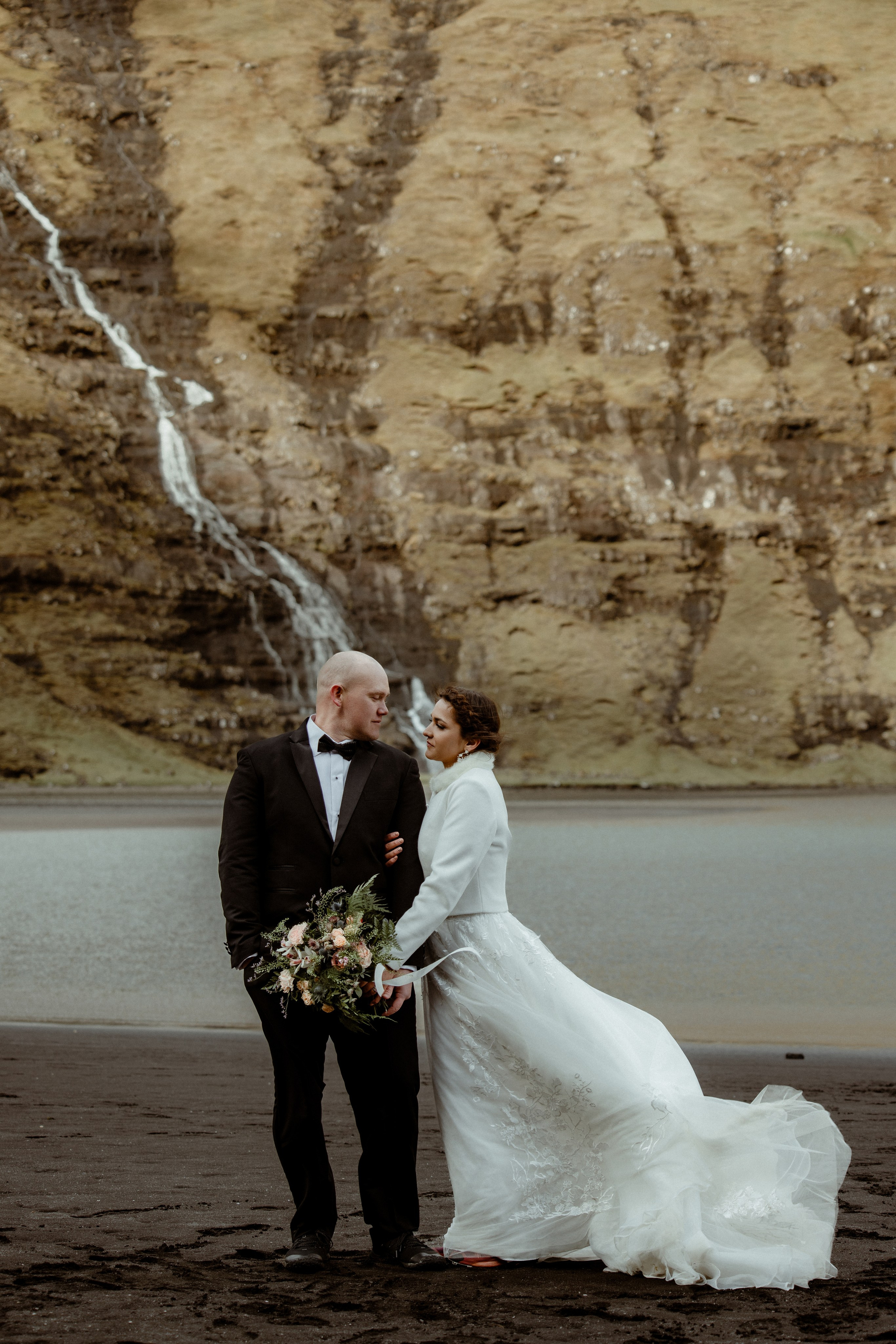 Faroe Islands elopement | Adventure wedding in Faroe Islands. Iceland elopement photographer & videographer