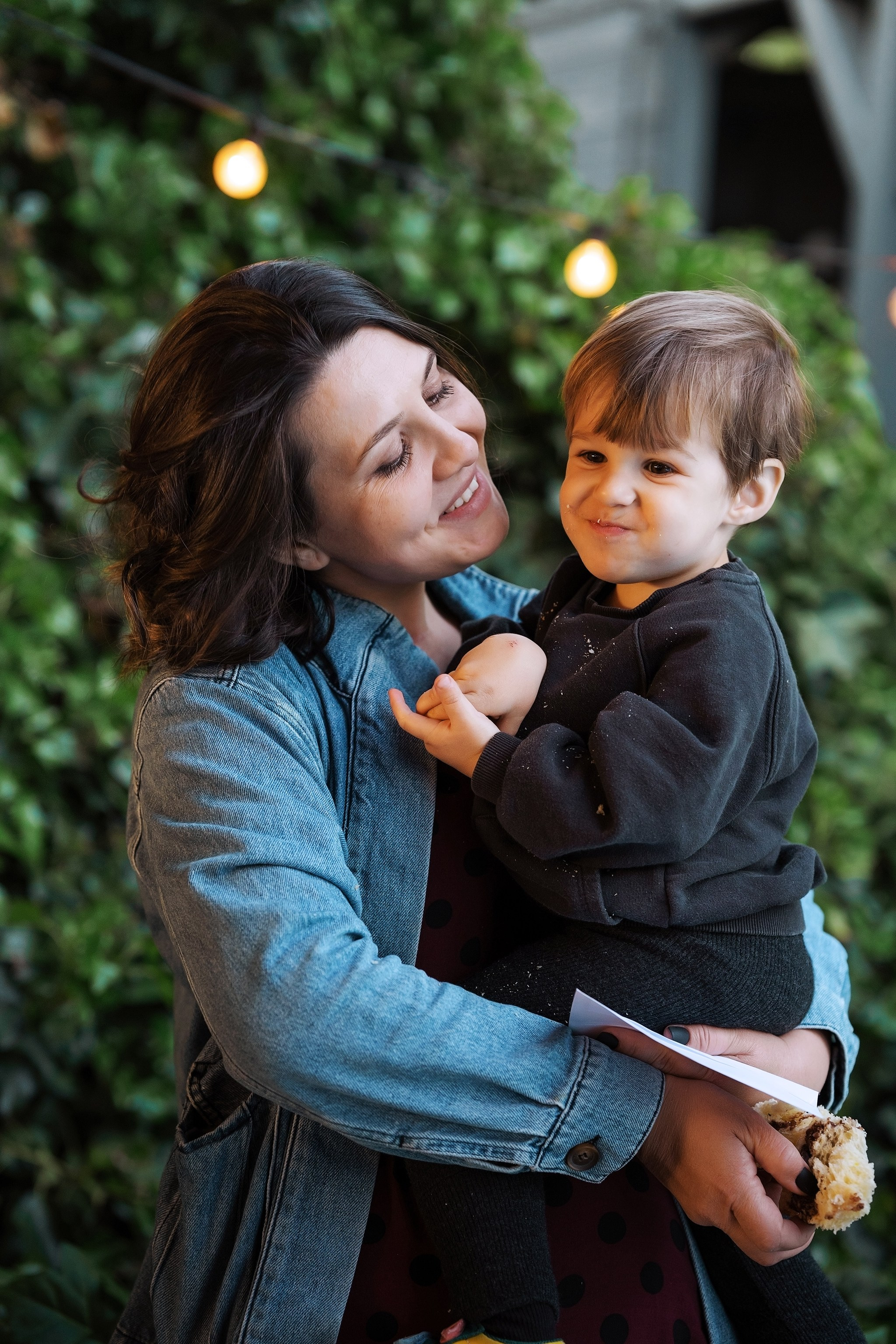 Calin. Fotograf evenimente. Fotograf nunta. Fotograf Botez. Mihaela Savu