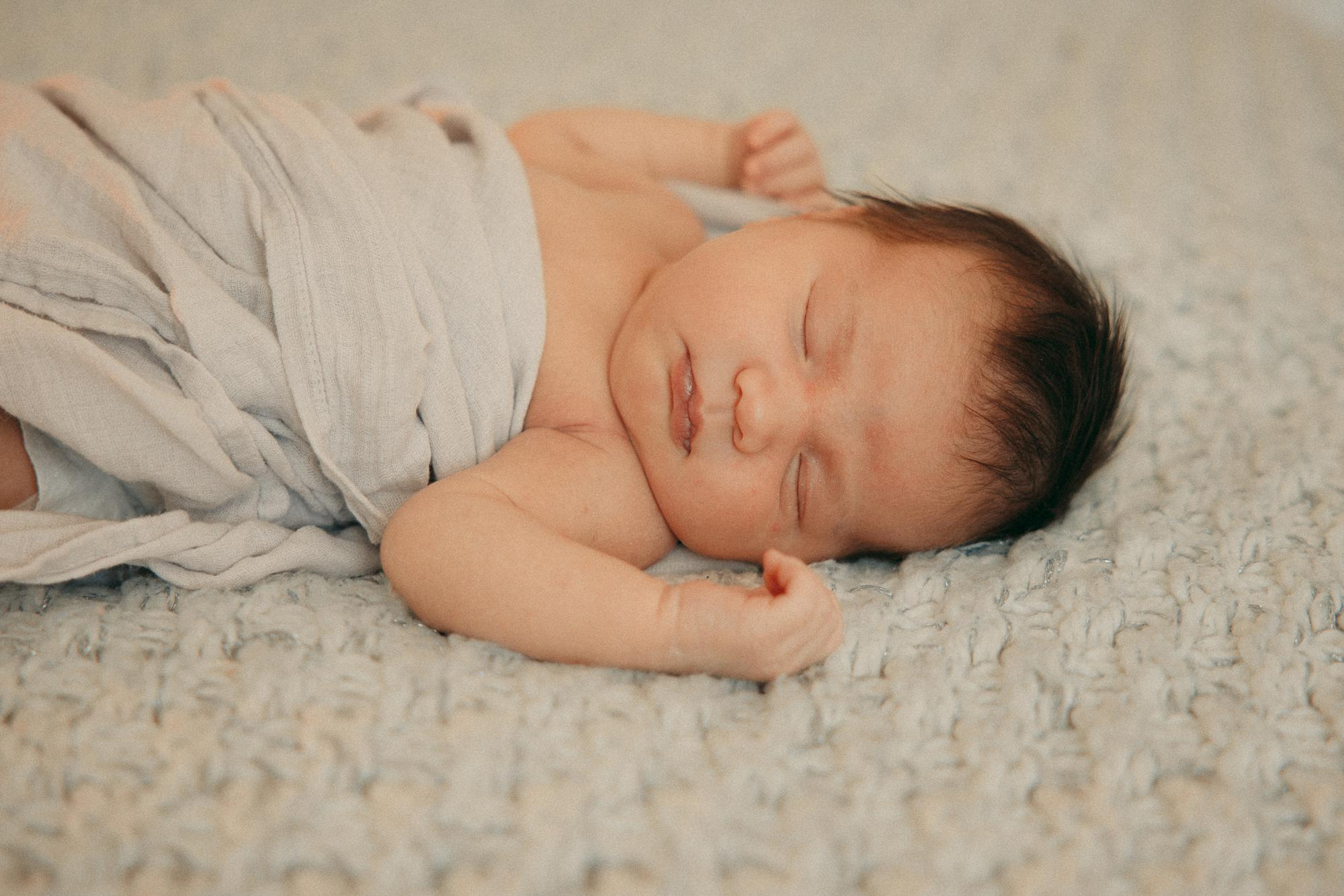 NEWBORN. Anna Gabitova — Family, Maternity, Lifestyle Photographer in Montreal