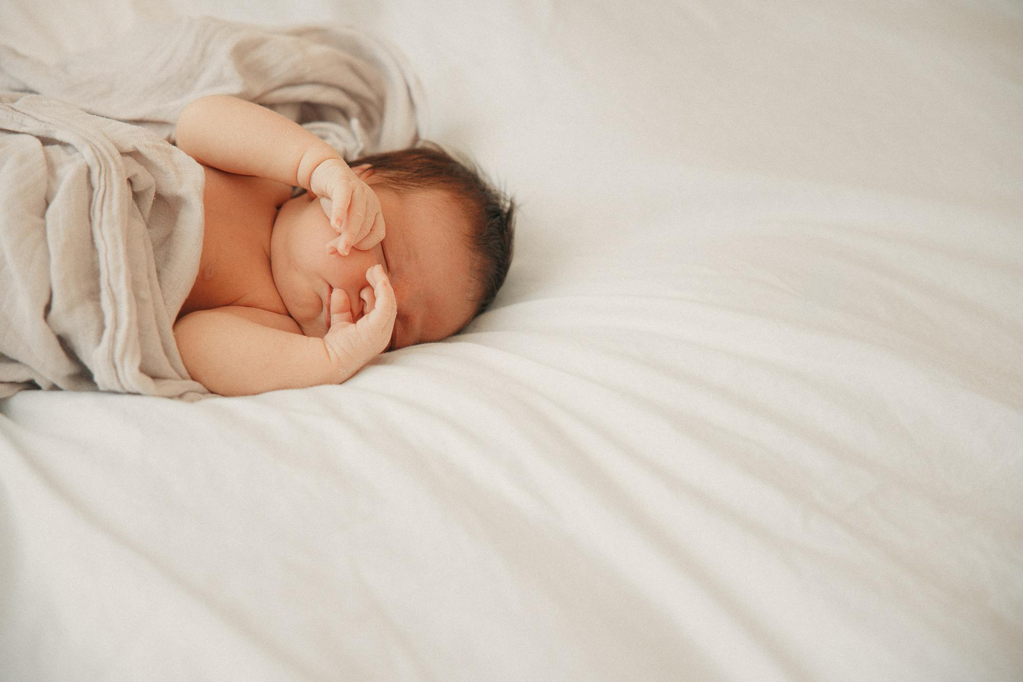 NEWBORN. Anna Gabitova — Family, Maternity, Lifestyle Photographer in Montreal