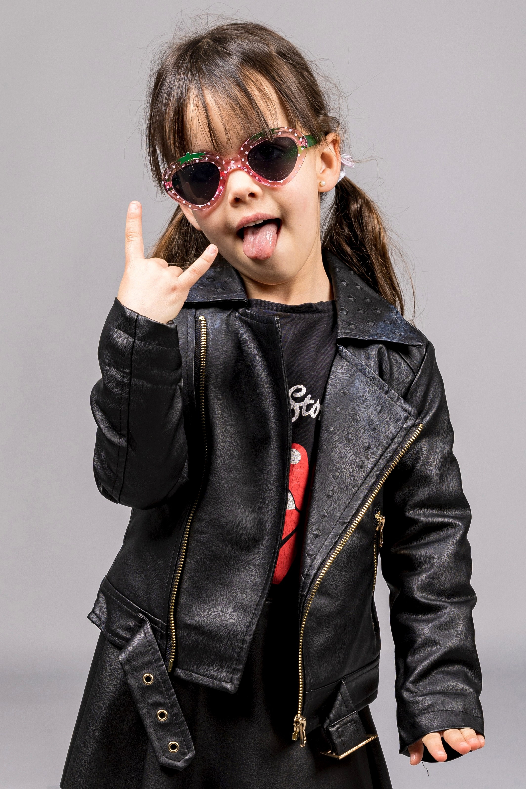 «Unscripted – Sesiones Fotográficas Únicas y Espontáneas | Rainbox». Rainbox Estudio de Fotografía