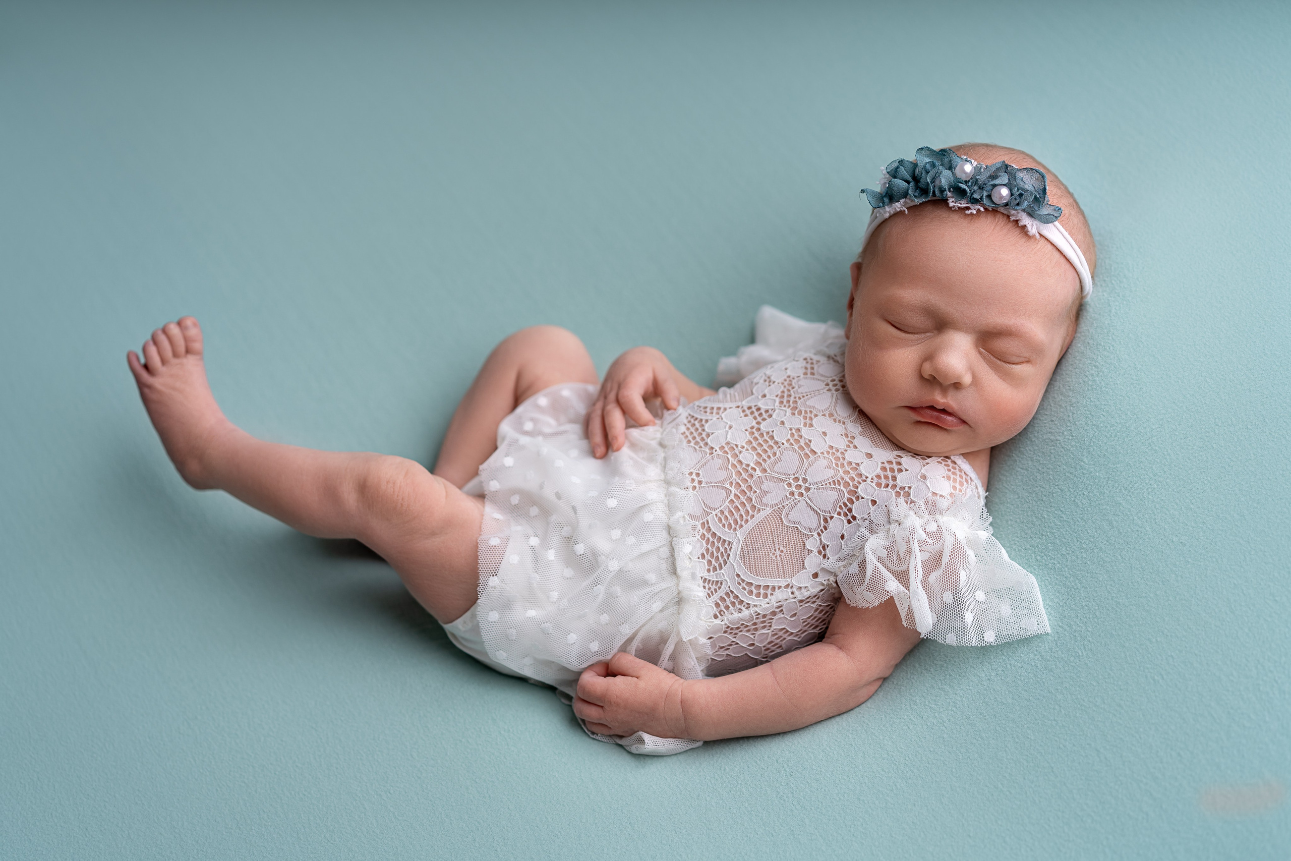 Neugeborenenfotos in Berlin – Studio oder bei Ihnen zu Hause