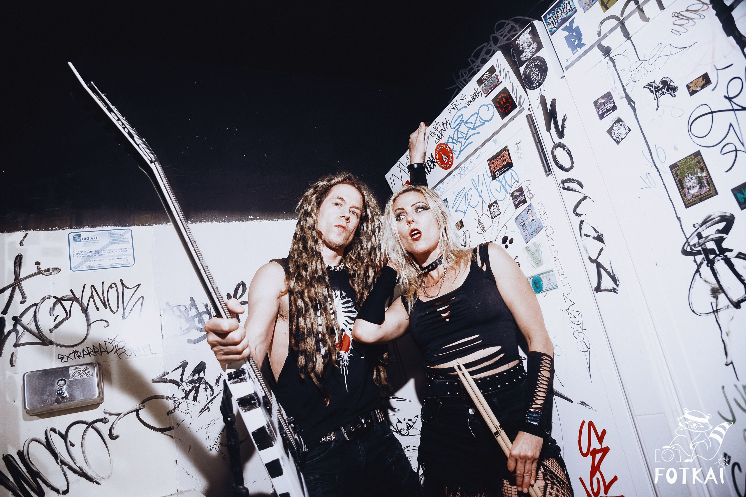 KrashKarma: cuando dos se convierten en la bestia del metal | FOTKAI