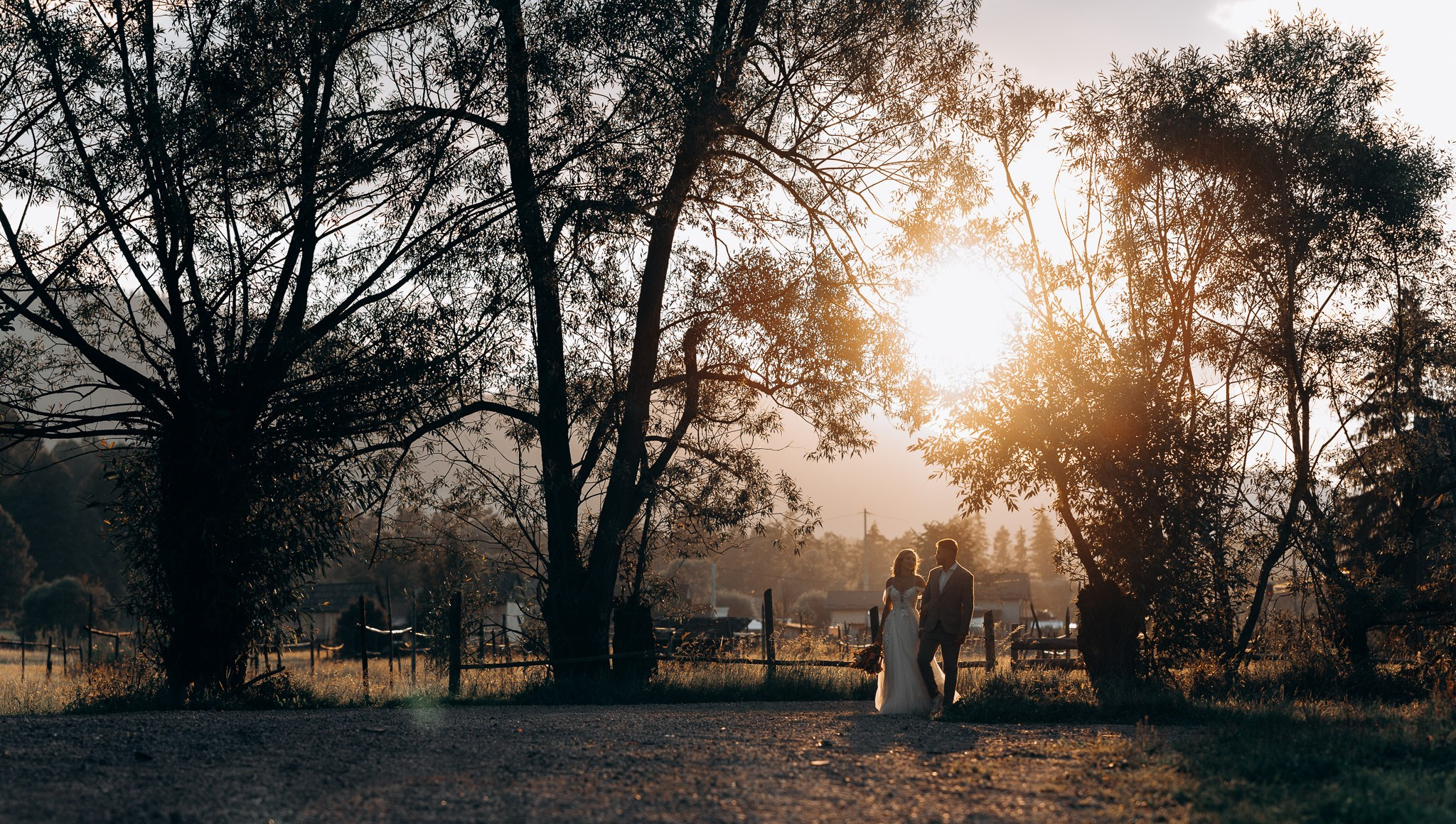 Wedding & Family Photographer