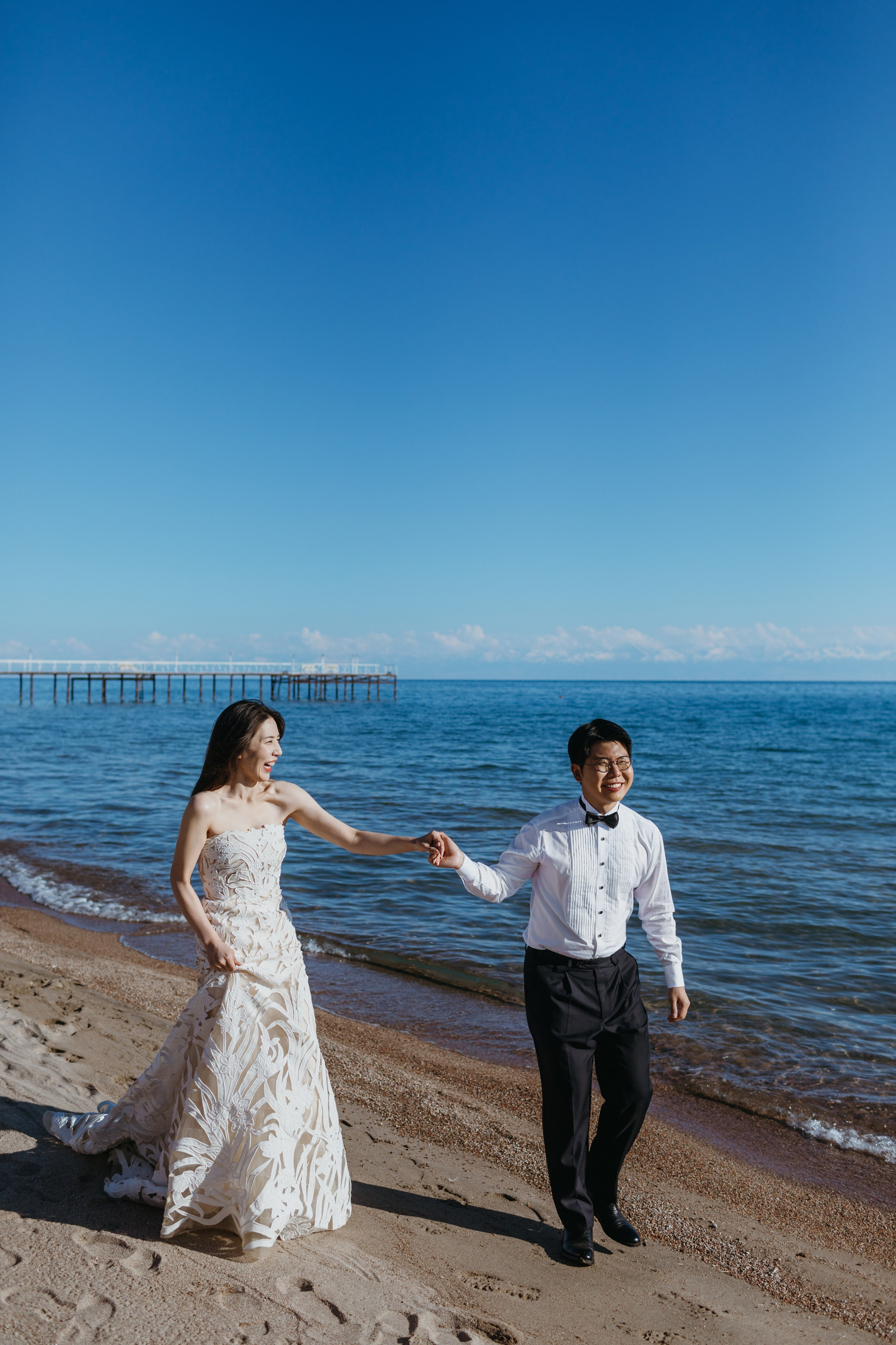 Чесан и Лиса (South Korea) — свадебная фотосессия на Иссык-Куле, пансионат “Каприз” | Chisun & Lisa — Issyk-Kul Lake wedding photos, Capriz. Фотограф в Бишкеке Оксана Шувалова