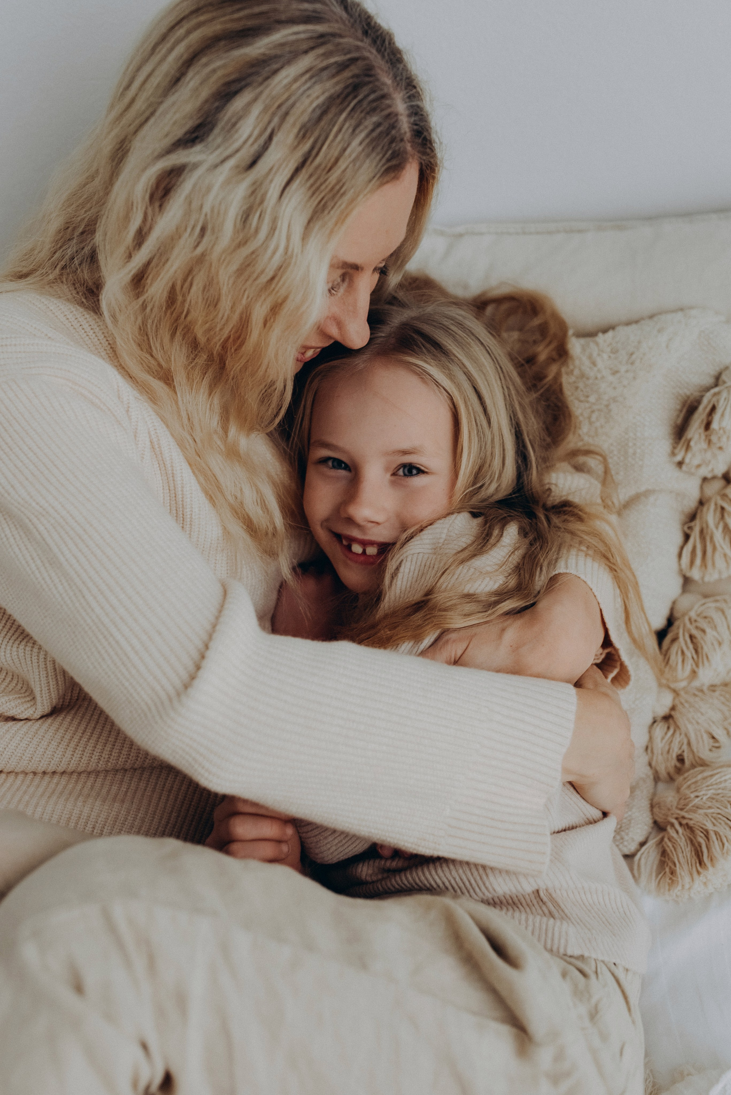 Aigul Photography — wedding, newborn, and family photographer