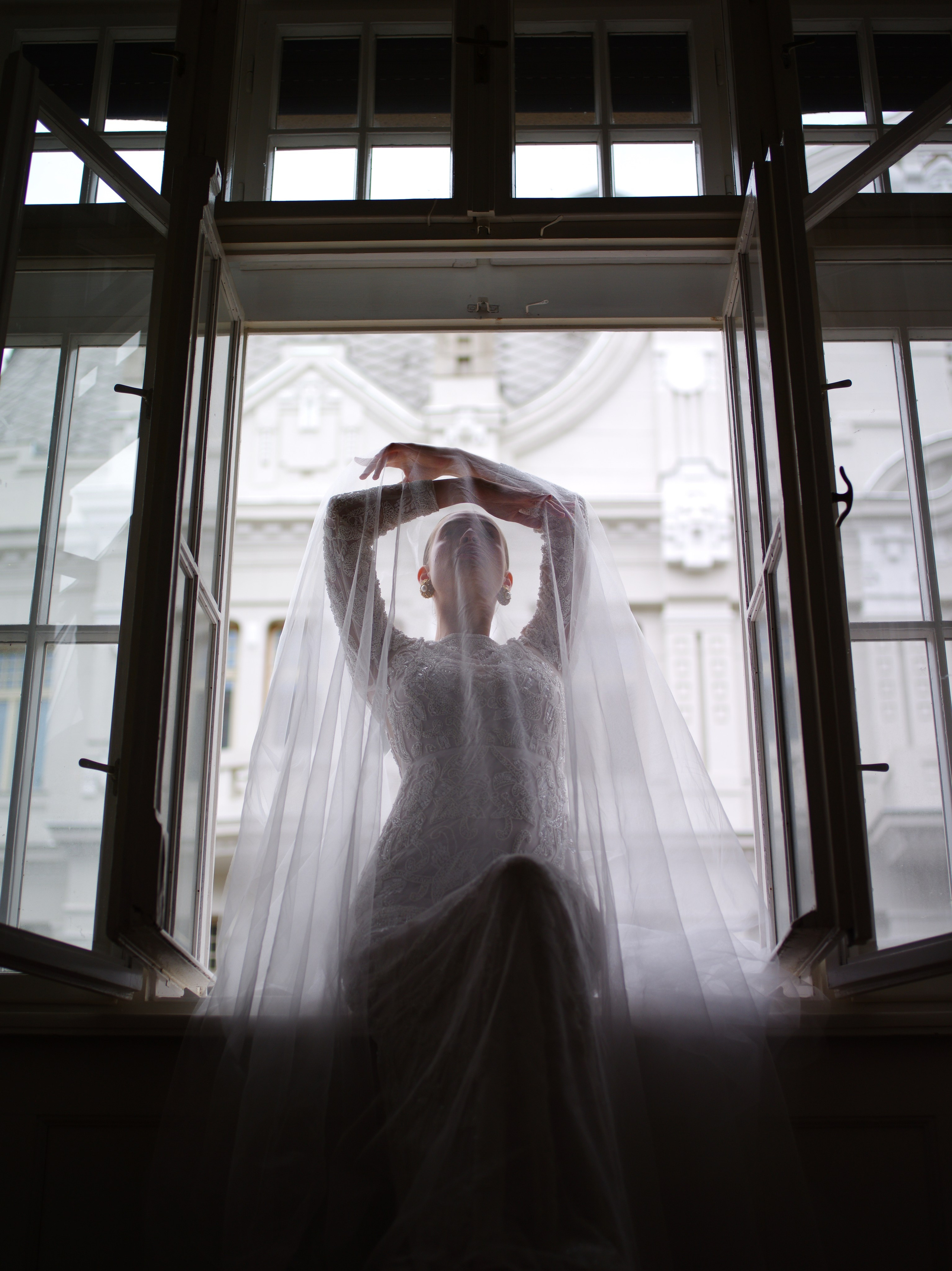 BRIDAL CAMPAIGN. CCORNEA PHOTOGRAPHY