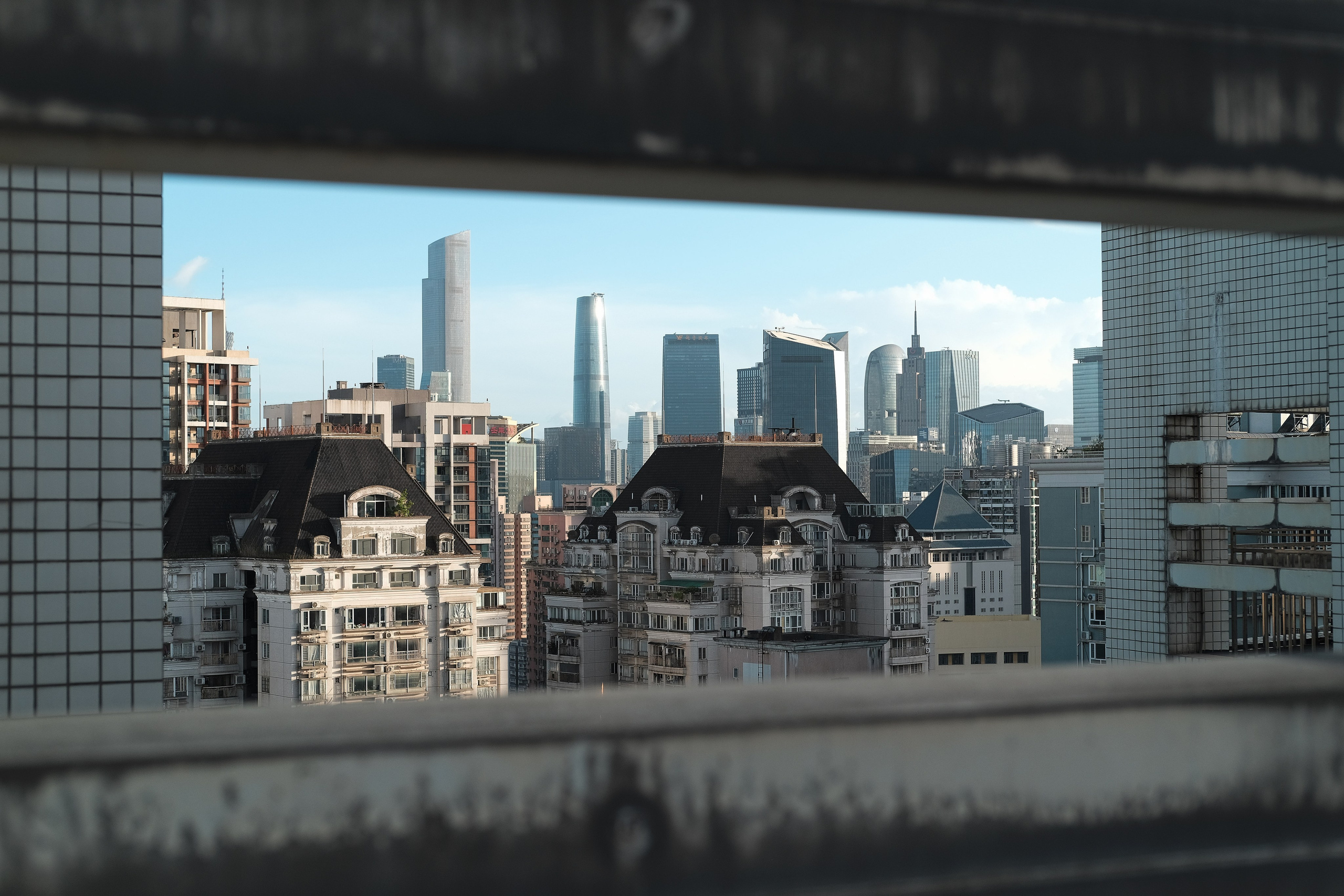 Guangzhou's Skyline Through an Urban Frame