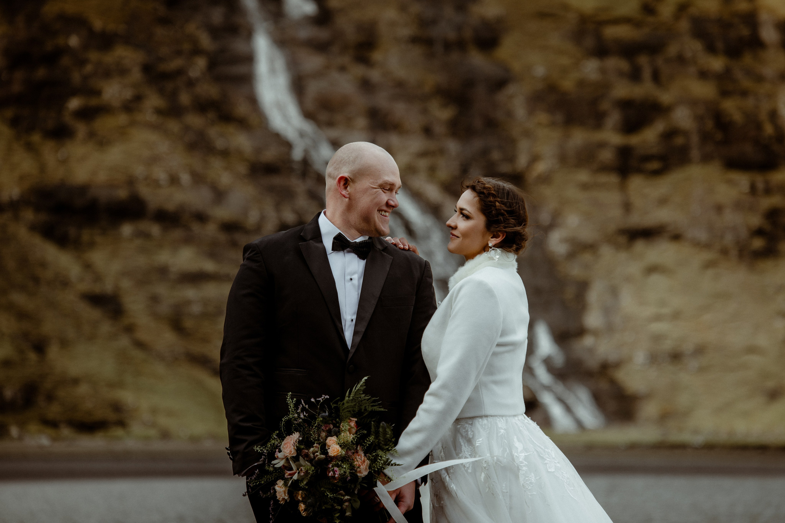 Faroe Islands elopement | Adventure wedding in Faroe Islands. Iceland elopement photographer & videographer