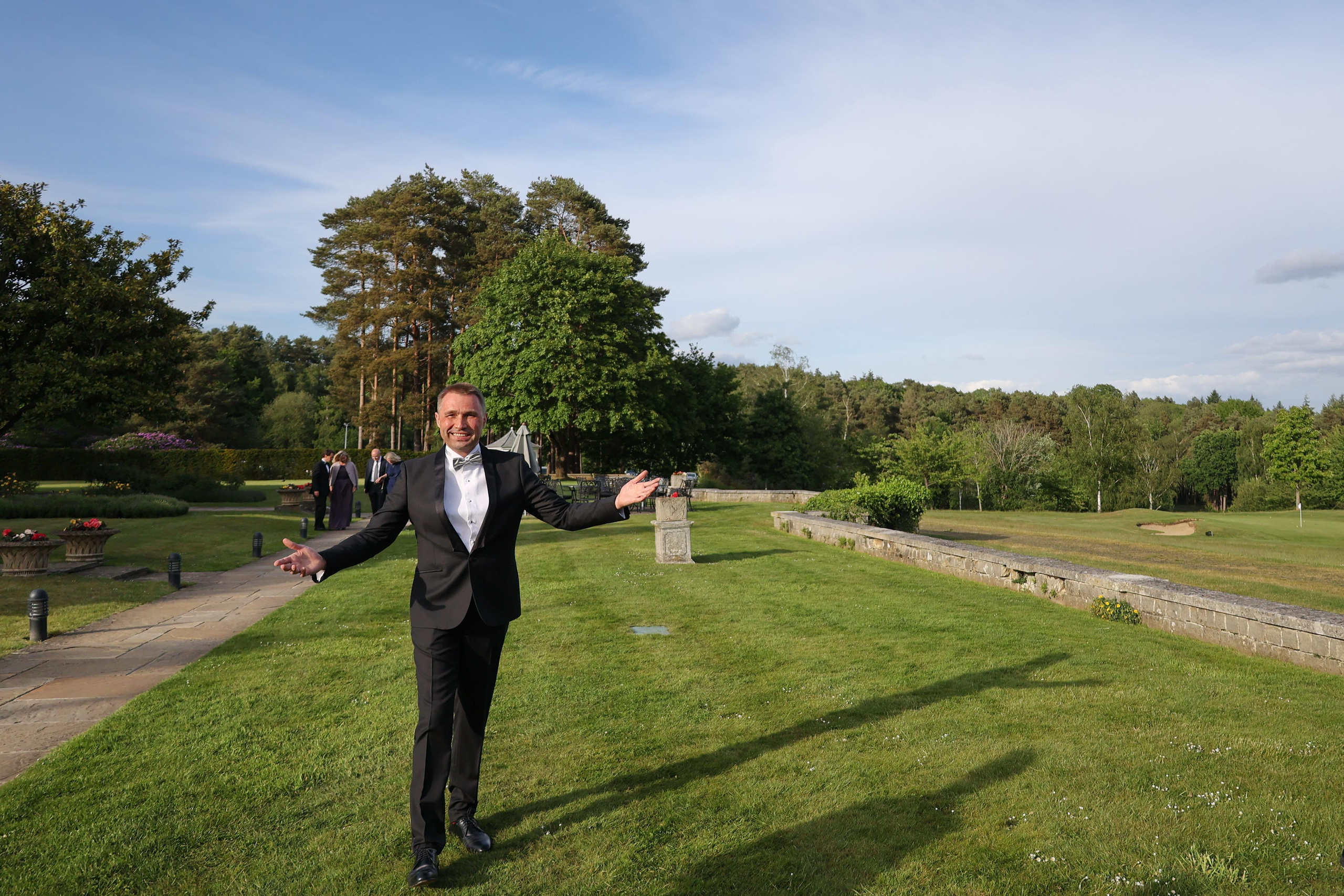 Yuri’s Birthday. Couples and portraits photographer Wimbledon London