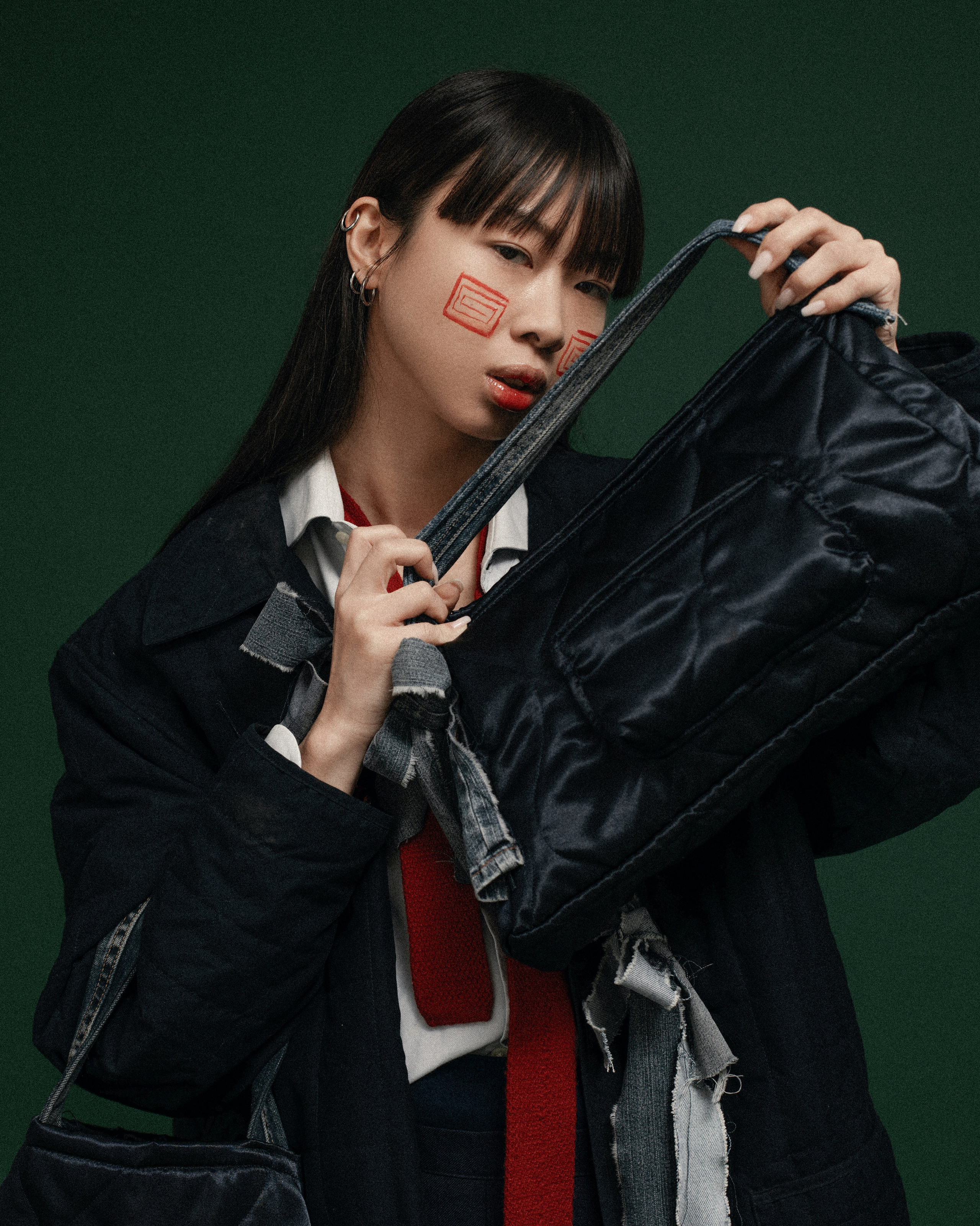 Garage Sale Bags & Accessories visual campaign. Aura Studio / co-design space