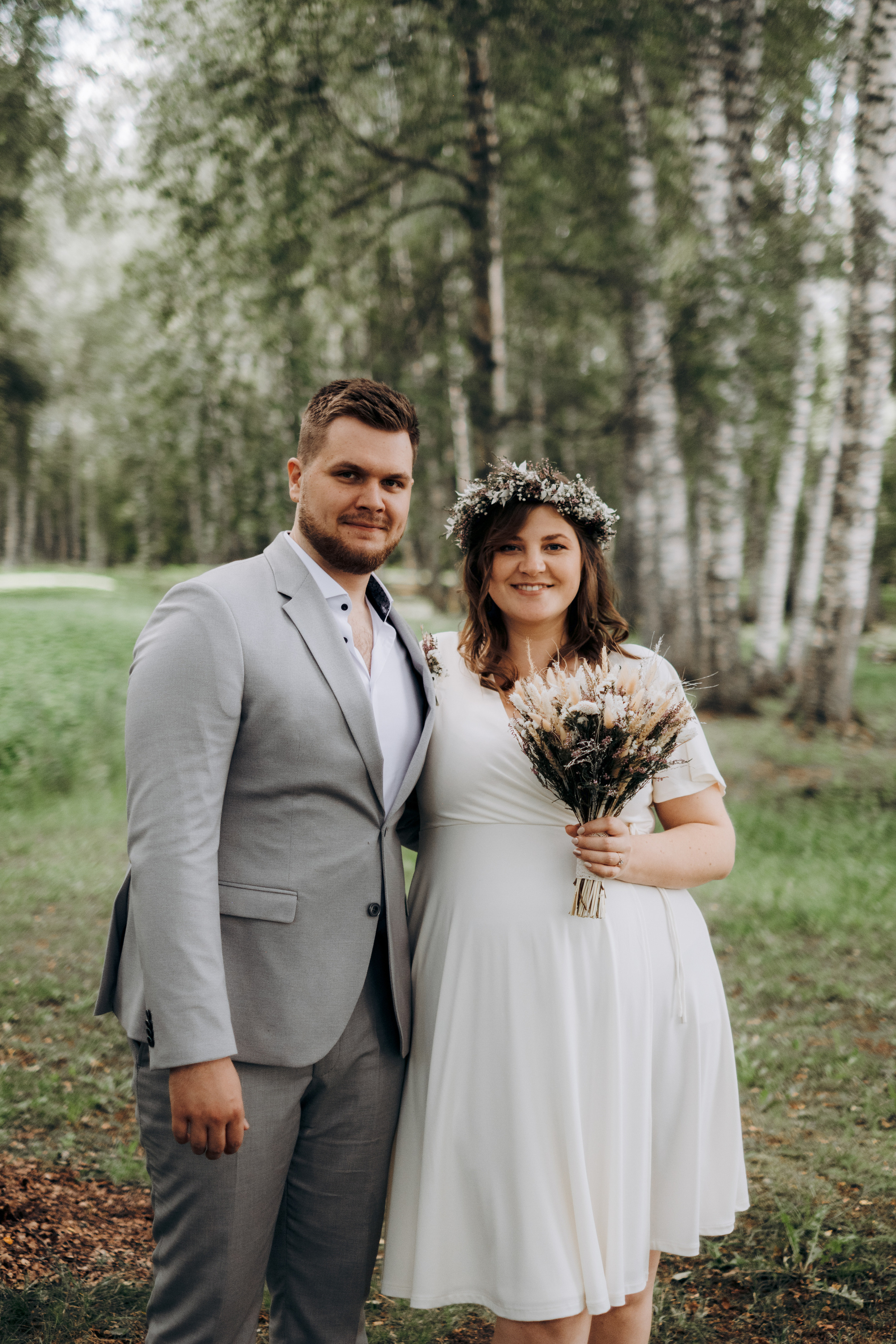 Kāzu foto stāsts Valmierā - Viesu nams Siltumnīca | Madara un Gvido. Kāzu × Ģimenes notikumu fotografs Edgars Kalniņš