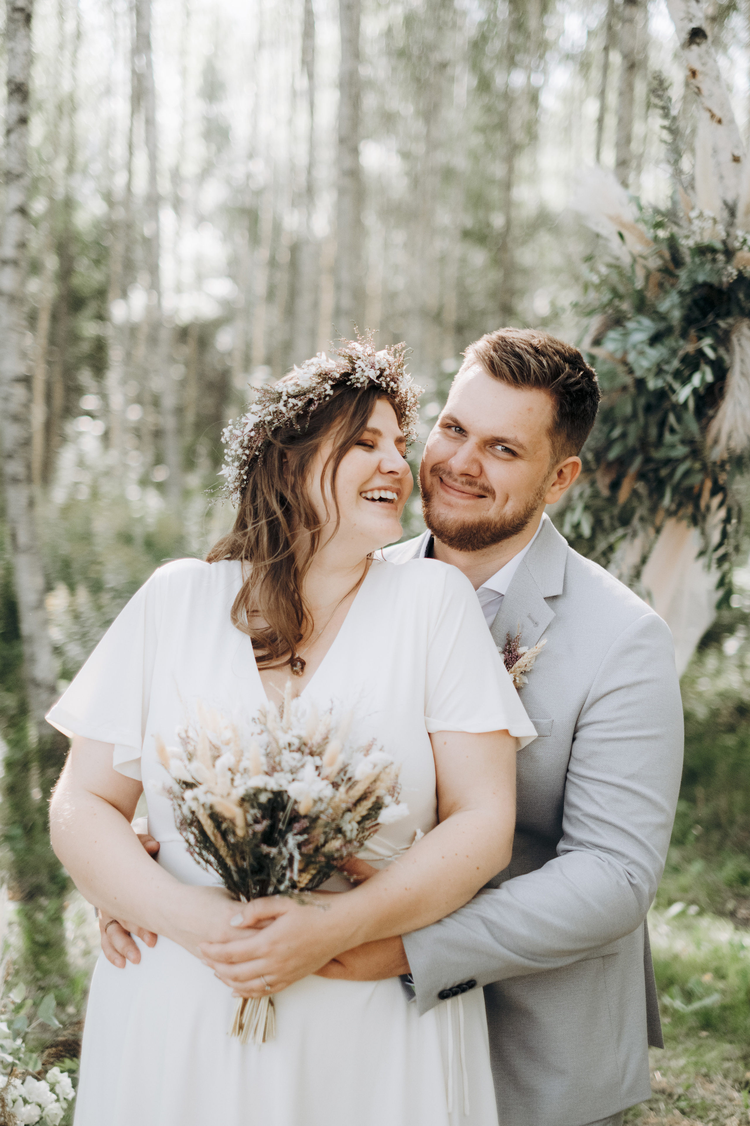 Kāzu foto stāsts Valmierā - Viesu nams Siltumnīca | Madara un Gvido. Kāzu × Ģimenes notikumu fotografs Edgars Kalniņš