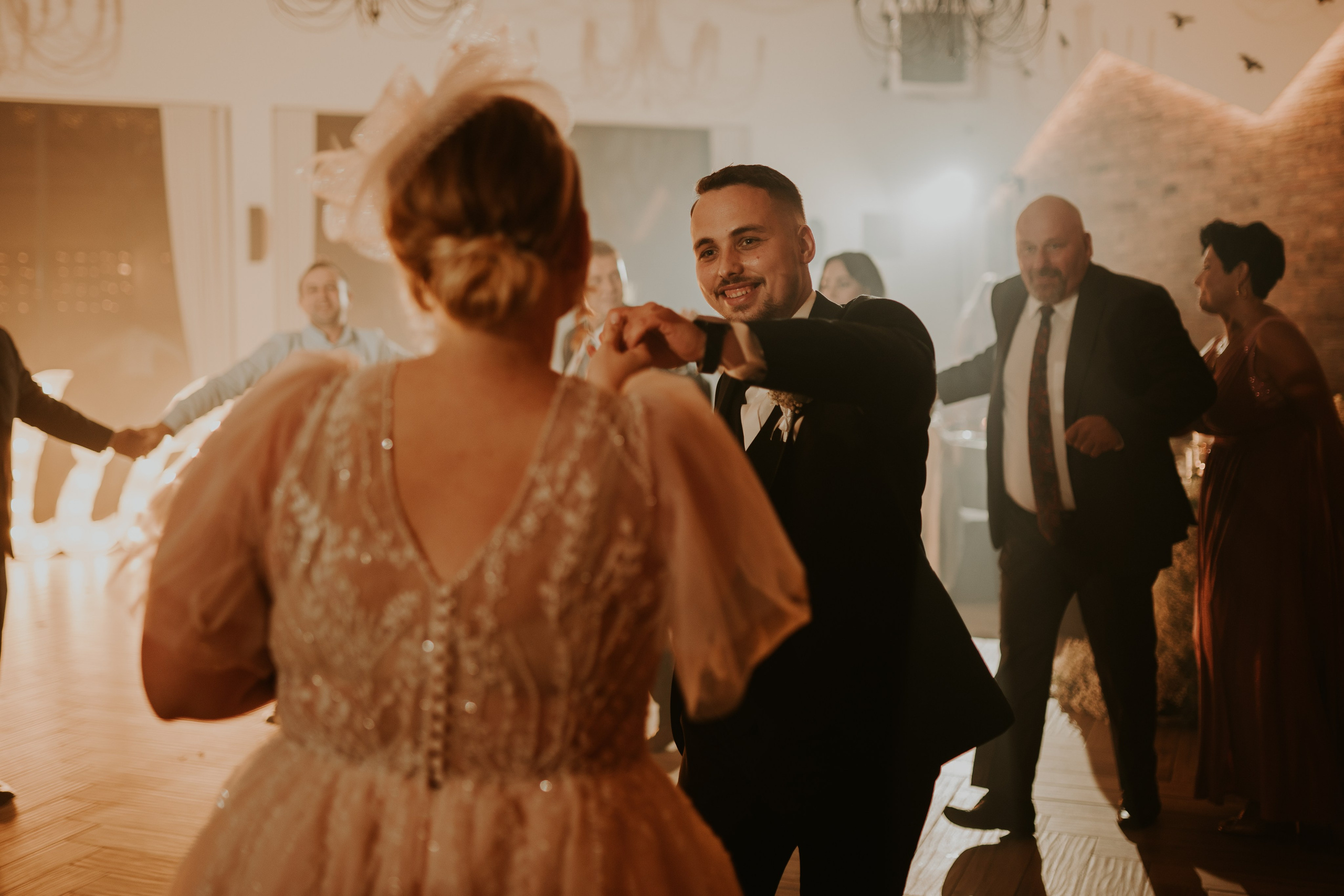 Trzy Drzewa: wspaniała uroczystość Wiktorii i Kamila. Karkowskafoto - fotografia miłości