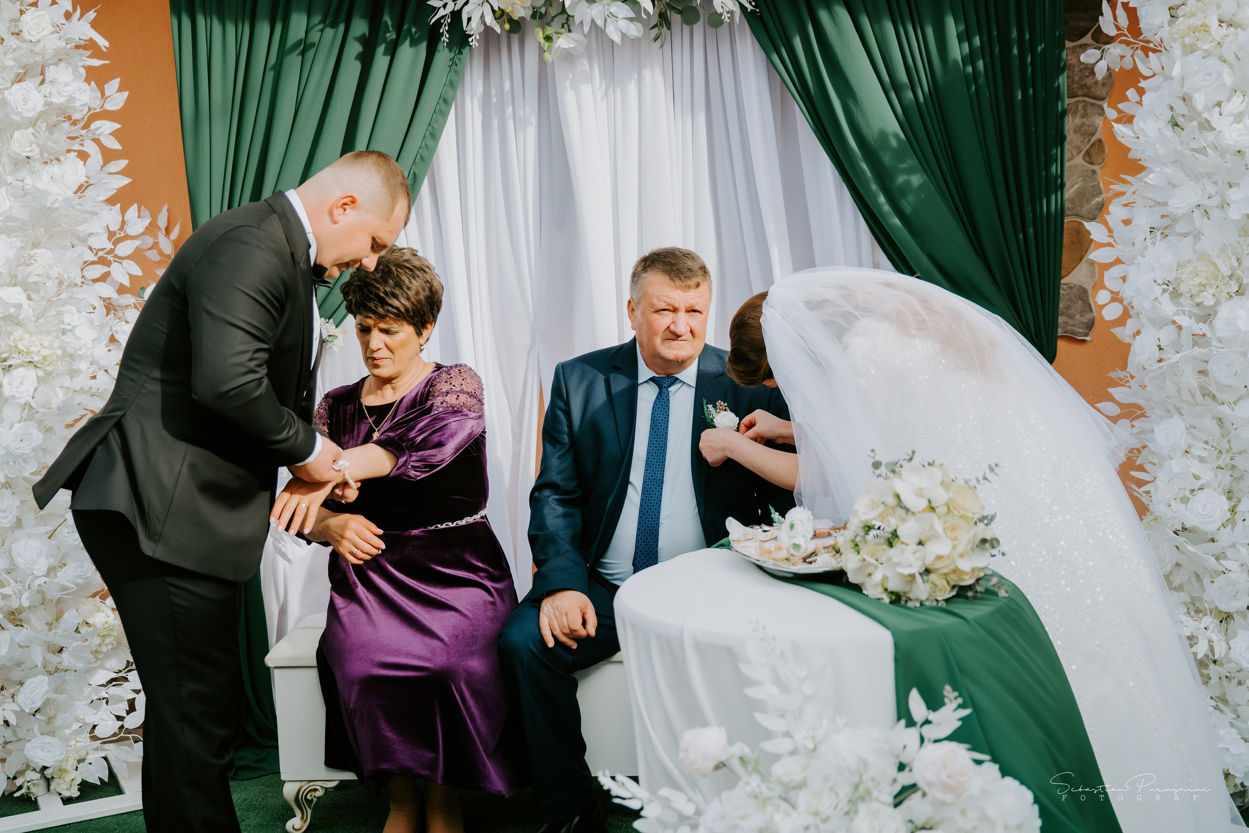Liliana & Ciprian. Sebastian Purusniuc Fotograf - Iasi