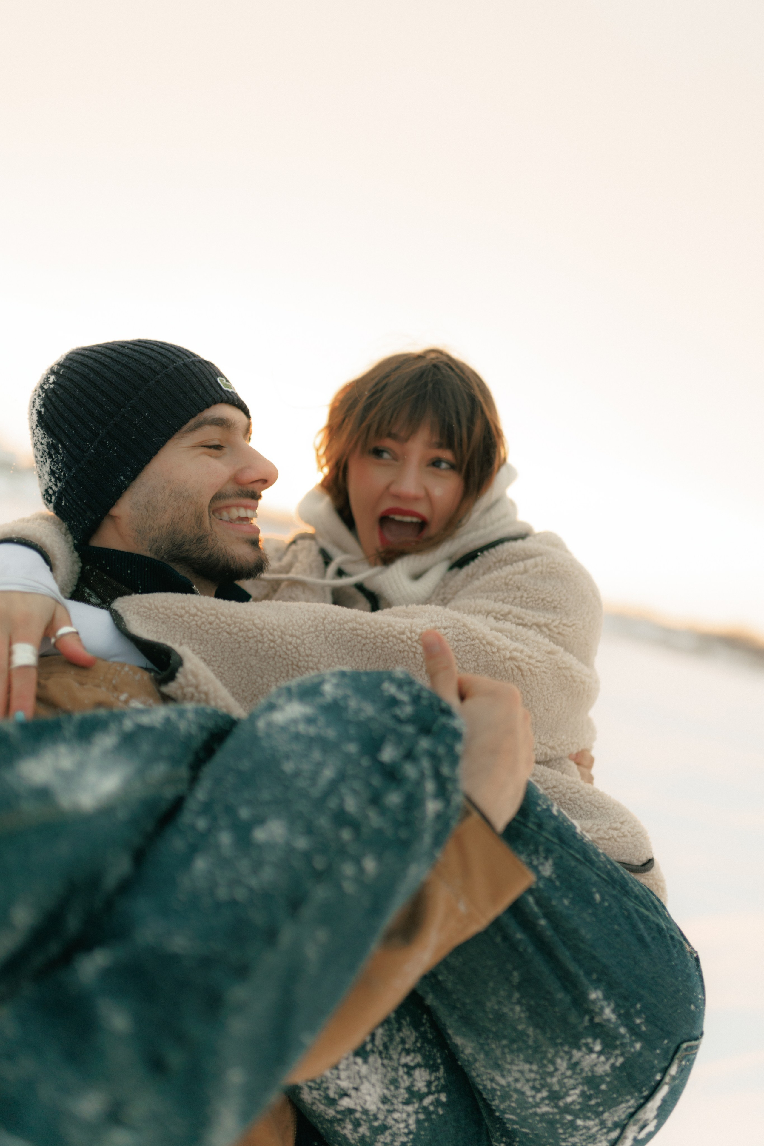 Snowy. Wedding photographer and videographer based in Timisoara, Romania