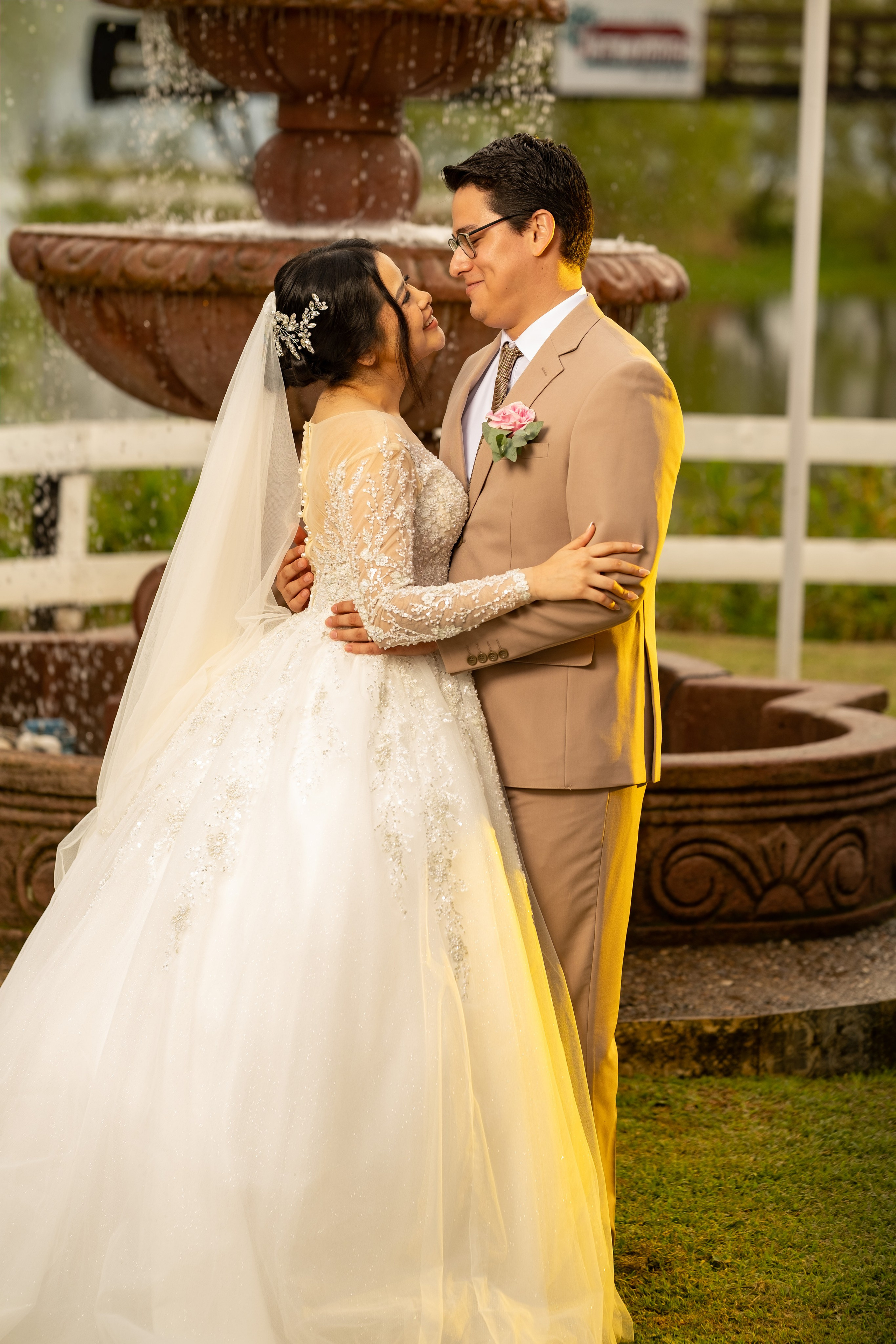 Abi & Gio. Daniel Brand | Fotografía de Bodas y Comercial en Honduras