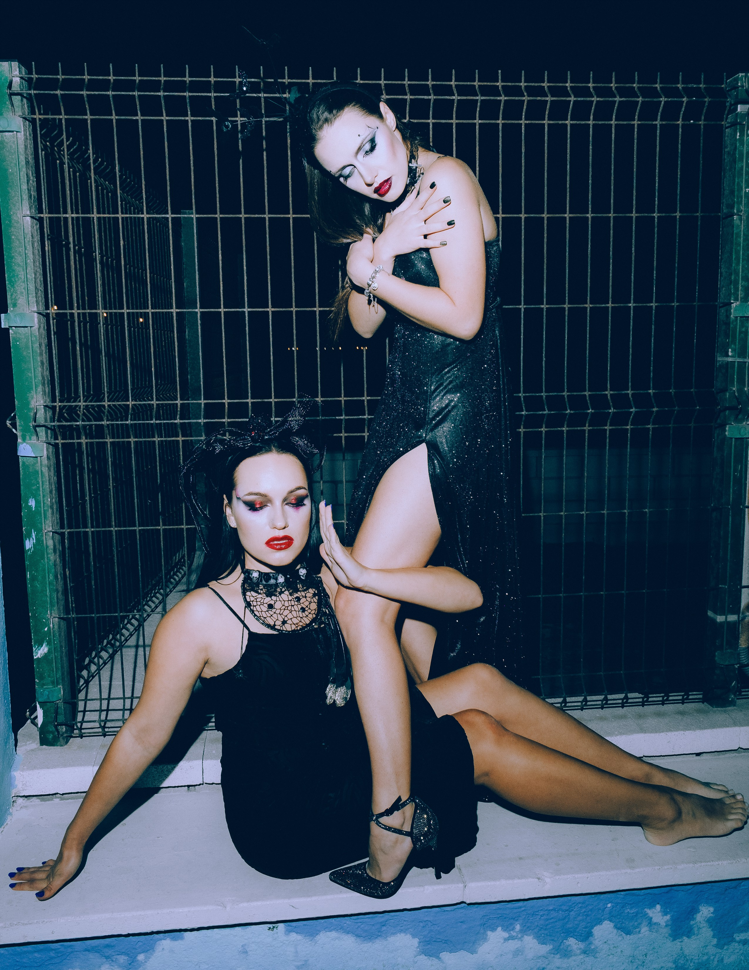 Мистическая Halloween-фотосессия на пляже: фотограф Аликанте и Торревьеха для креативных съемок — Андрей Луковников