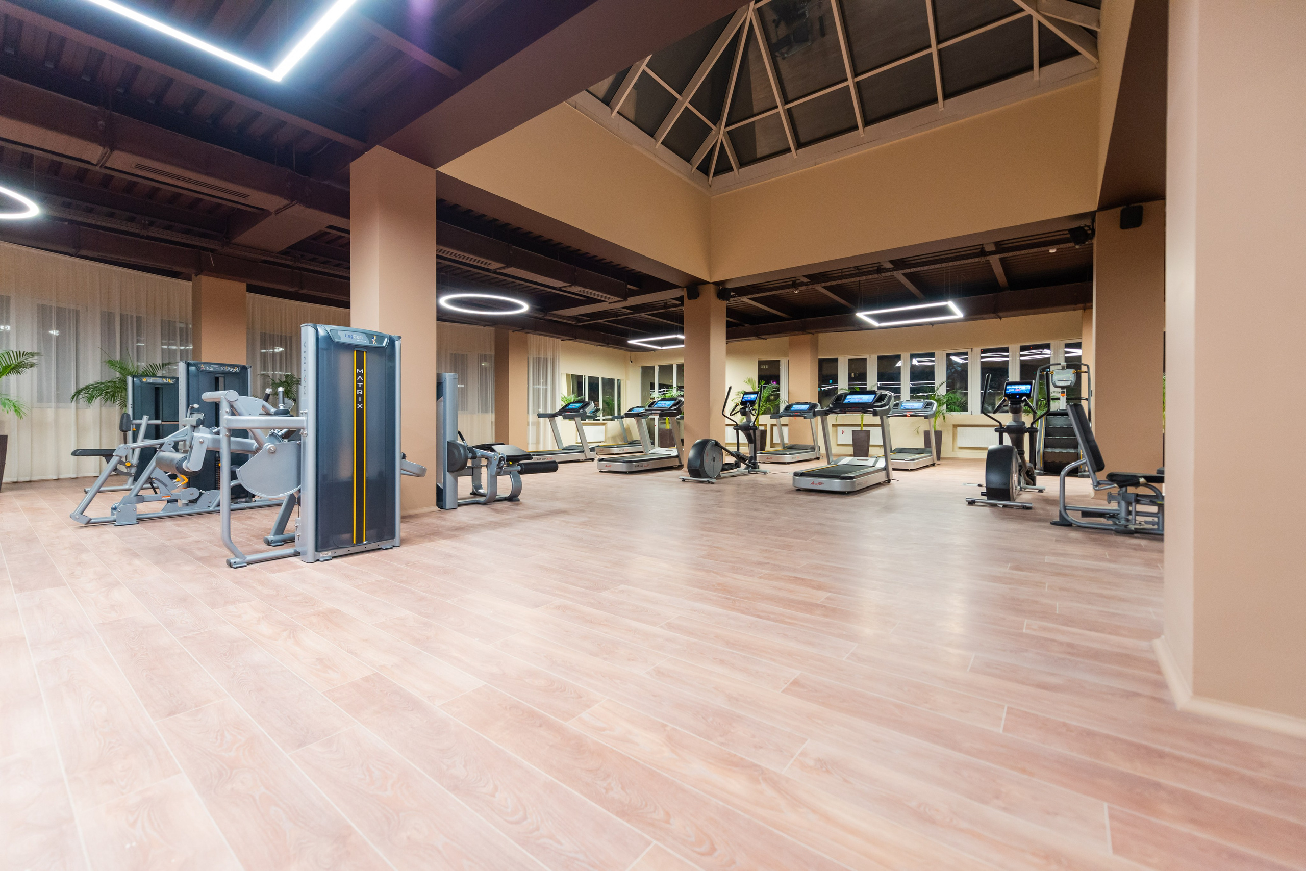 Фитнес клуб Облака в Медведково. ФОТОГРАФ МЕКСИКА КИНТАНА-РОО