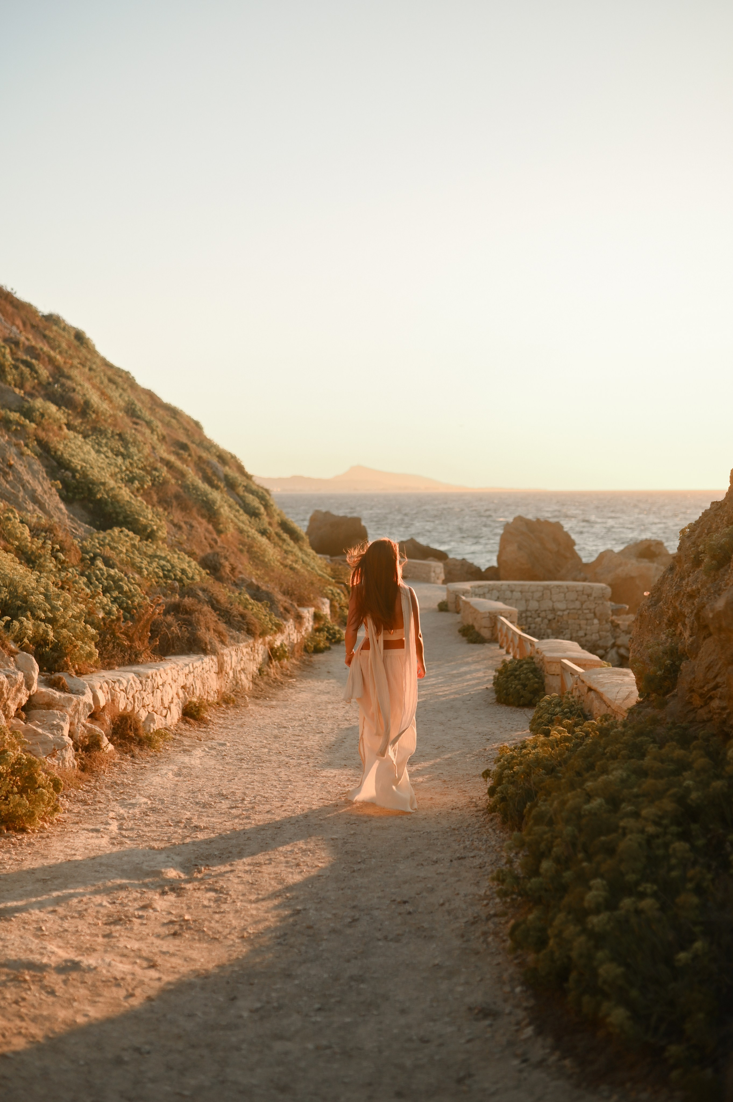 Solo woman photoshoot Rhodes / индивидуальная фотосессия Родос. Photographer in Rhodes Island
