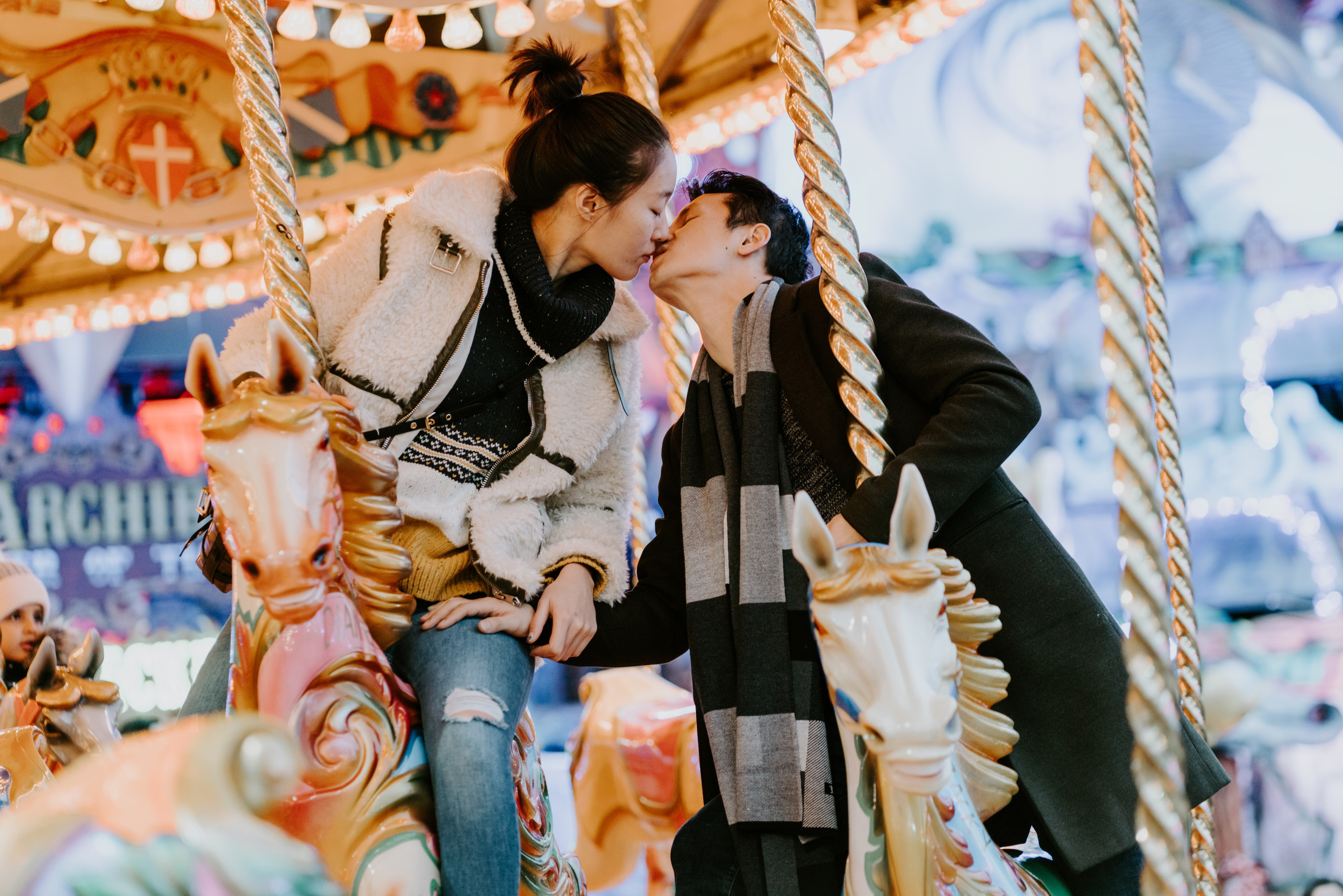 Top 3 CHRISTMAS Markets that you should include in your photo route. London portrait and family photographer