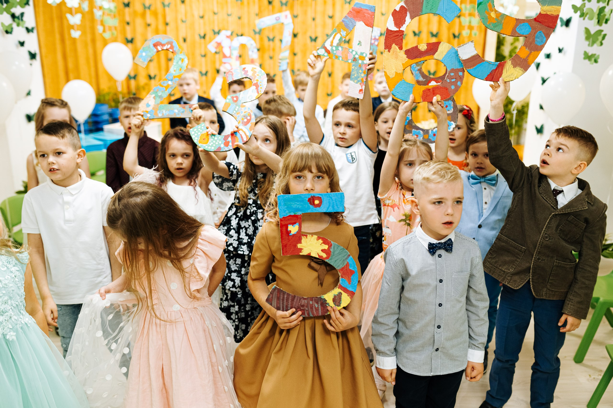 Bērnudārza izlaiduma fotografēšana