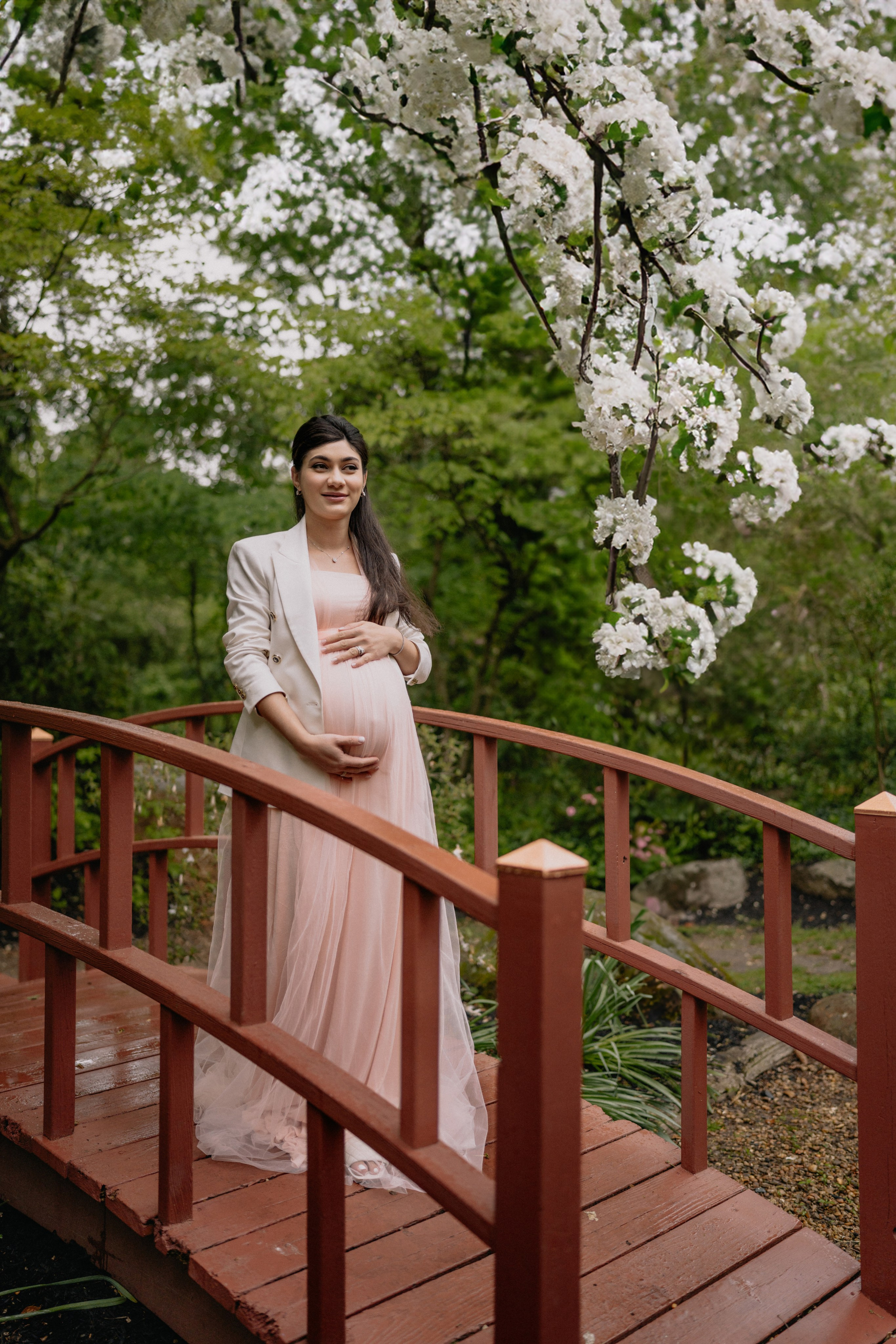 Outdoor Maternity Photography – Capturing Motherhood in Nature. Alisa Tant — Family and newborn photographer Bucks County, Montgomery county, Philadelphia, NJ