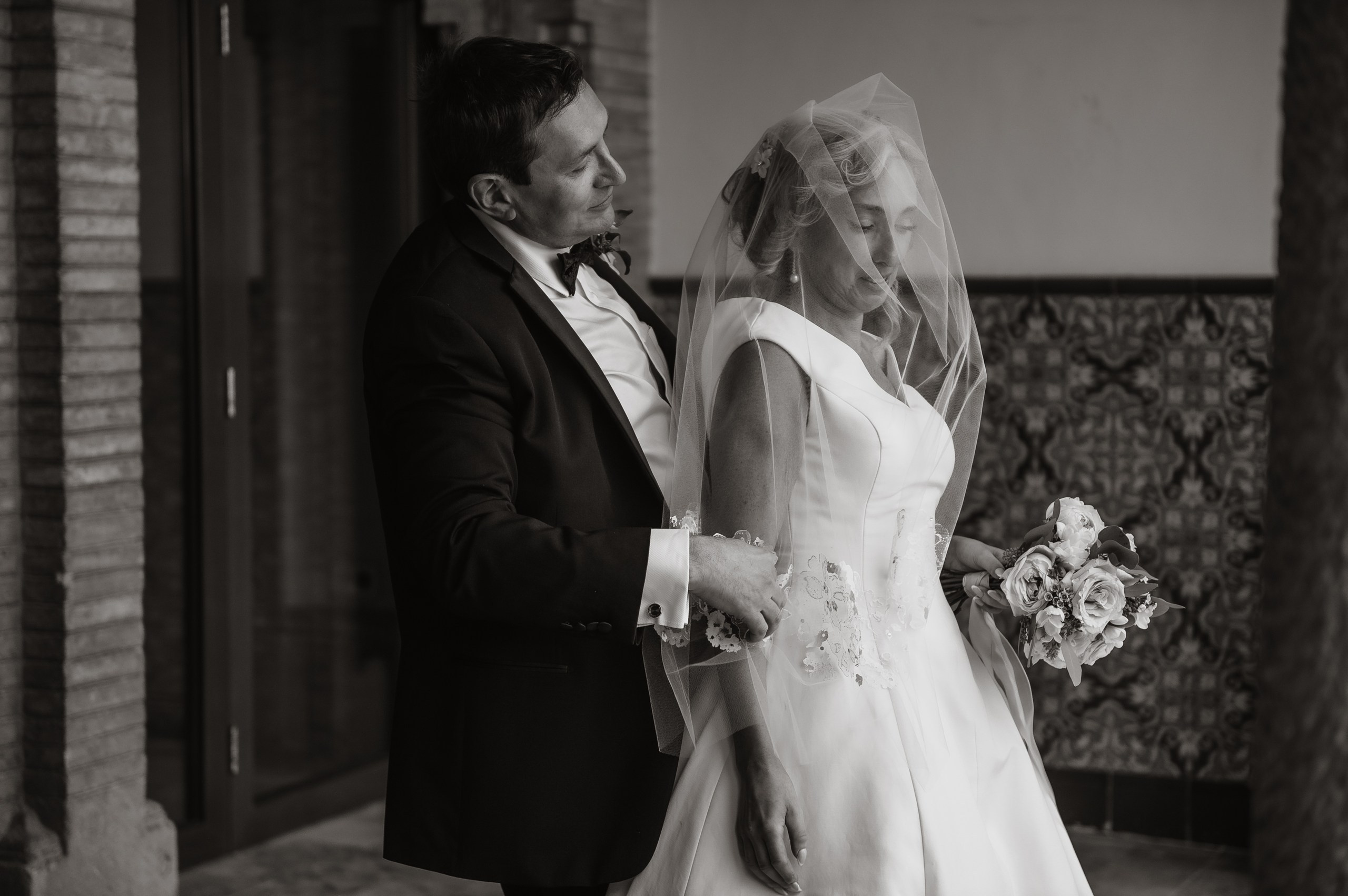 Fotografías de Bodas en Barcelona: Capturando Momentos Espontáneos y E. Fotógrafa Ekaterina Gasanova - sesiones de fotos en Barcelona