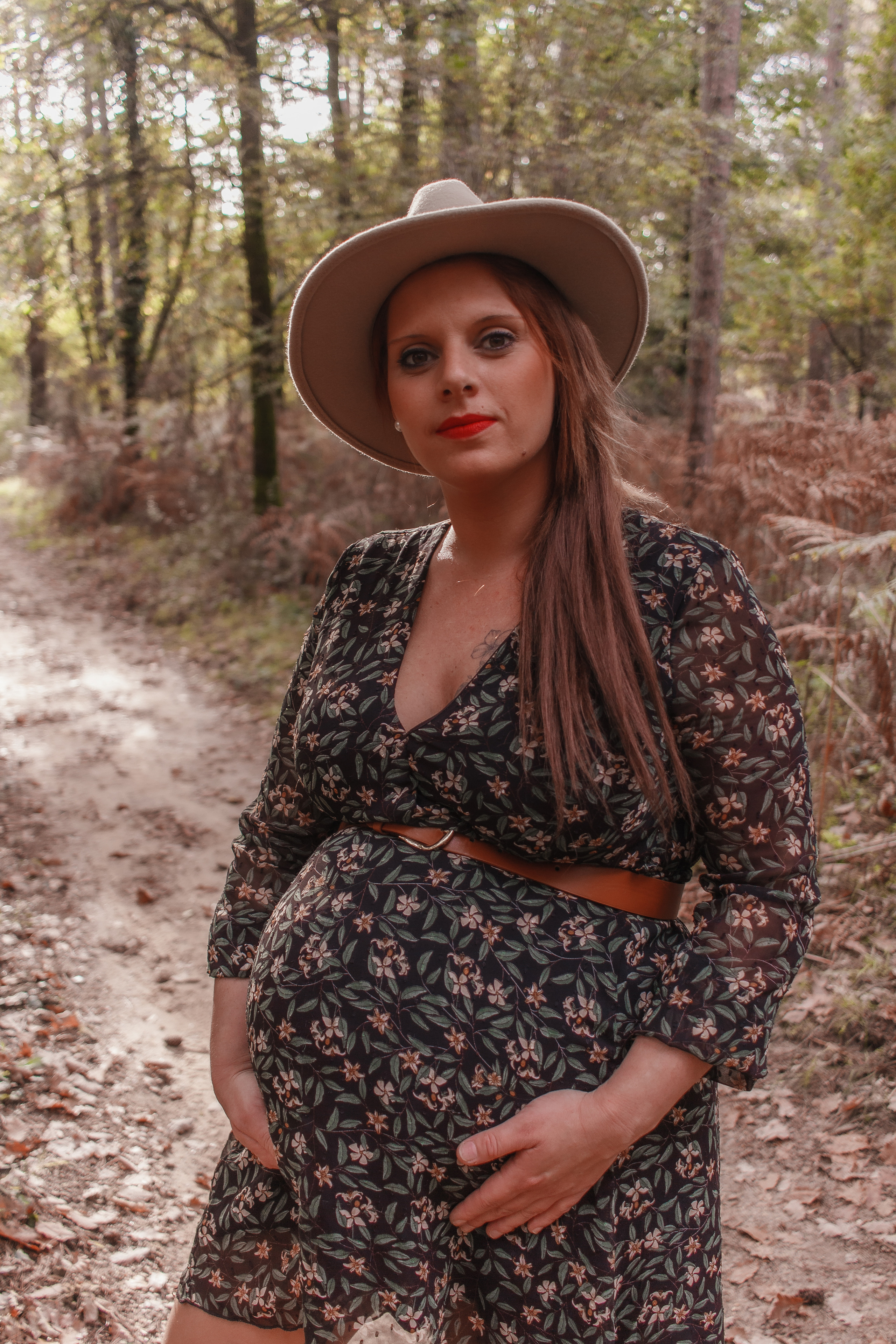 La famille Bouchard -Chausson en automne. Photographe professionnelle à Poitiers, Tours et Châtellerault | Studio photo entre Poitiers et Tours – portraits, familles, entreprises, ma