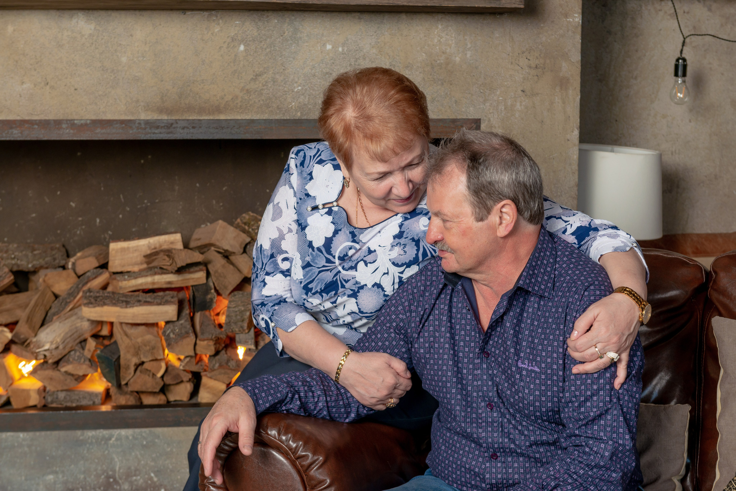 Photosession of a married couple in the studio. FOTÓGRAFO MÉXICO QUINTANA ROO