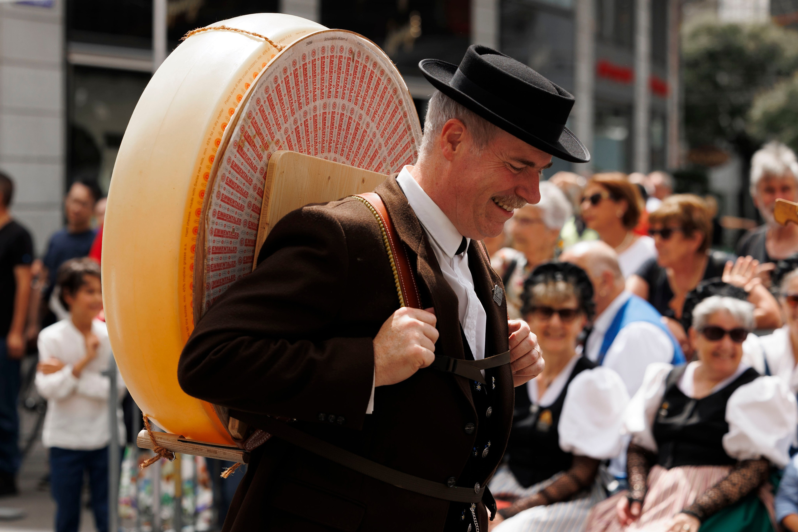 Trachtenfest 24. FotoStory by Lana Gfeller / Kanton Zürich