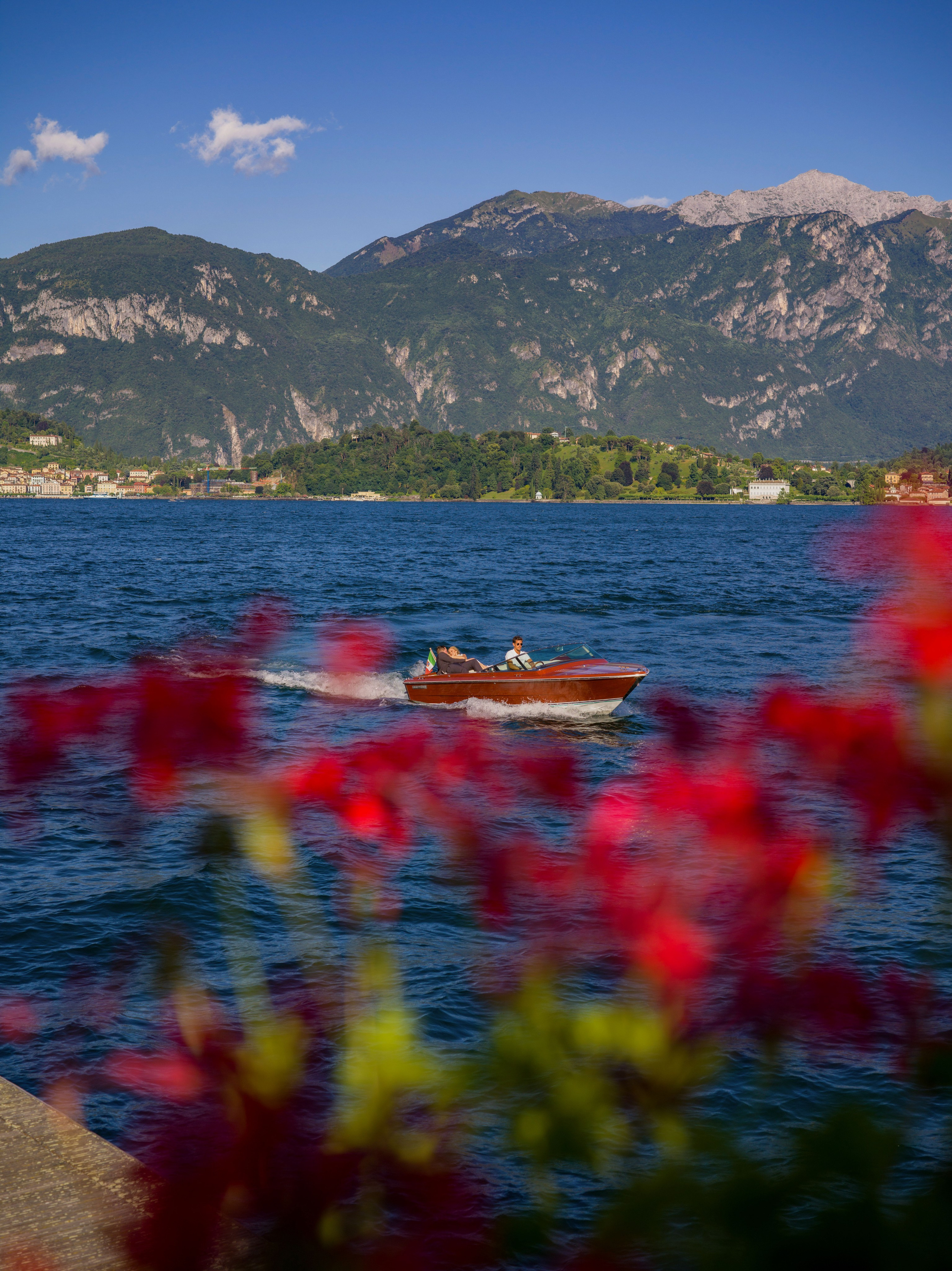 Lake Como Proposal & Elopement Photographer | Packages from €950 — Ale Kor. Ale Kor — Photographer in Italy | Lake Como, Lake Garda, Venice & Dolomites
