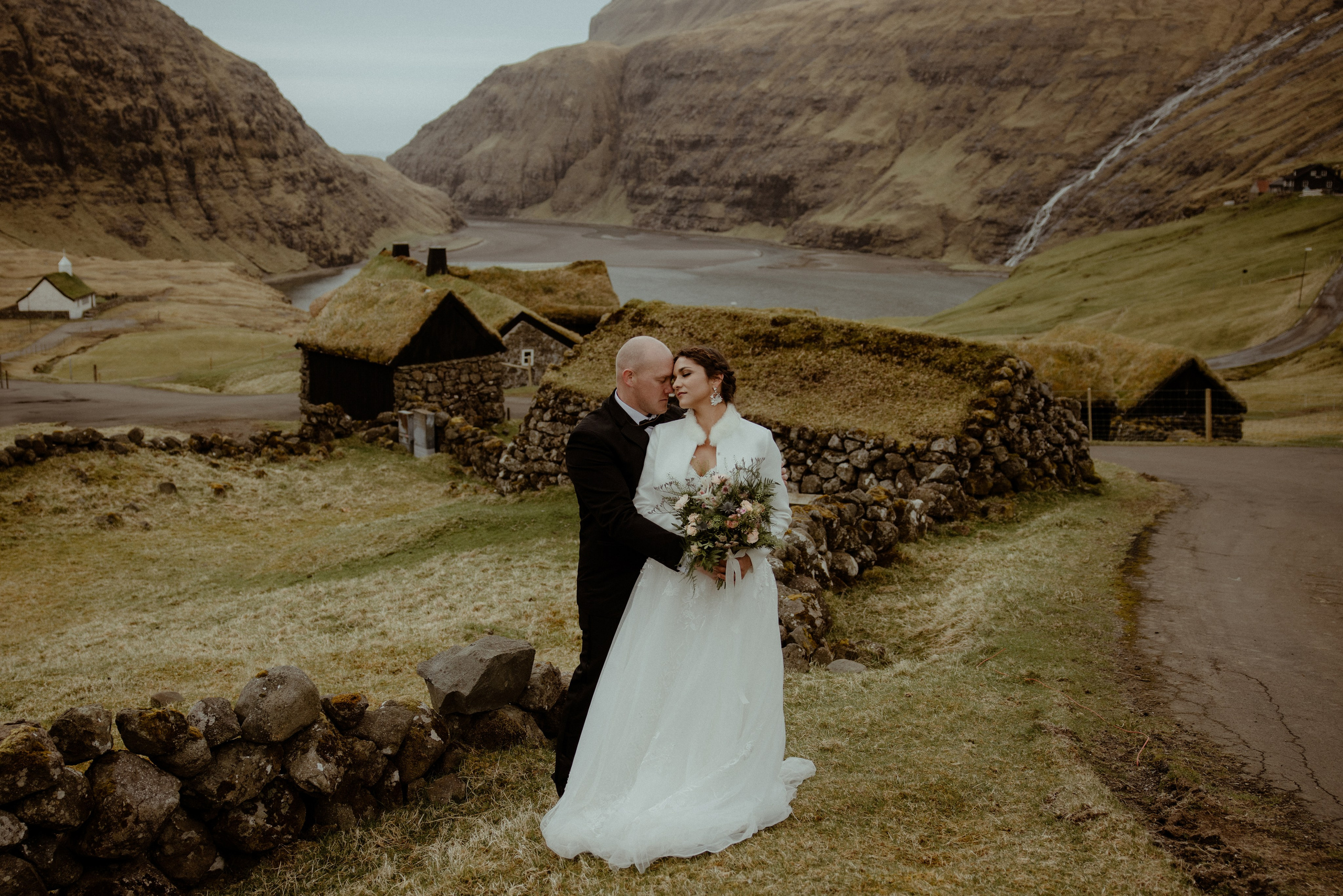 Faroe Islands elopement | Adventure wedding in Faroe Islands. Iceland elopement photographer & videographer