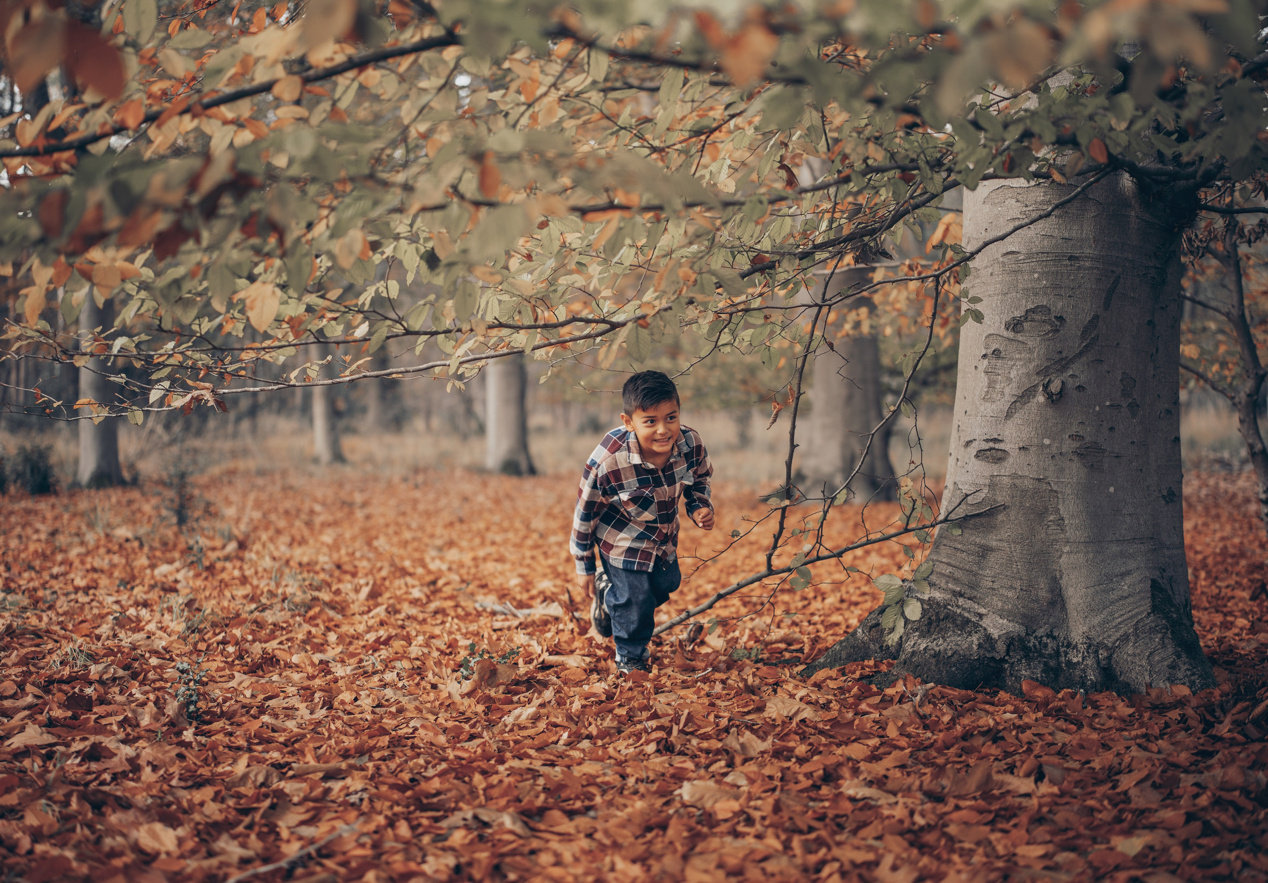 Familieshoot | Warme en Spontane Familiefotografie vol Emotie. Kapture Fotografie – Huwelijksfotografie & Portretfotografie voor pure liefdevolle momenten